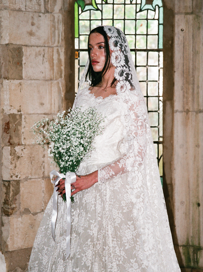 1950s Spanish Lace Veil – Fruitful Bridal