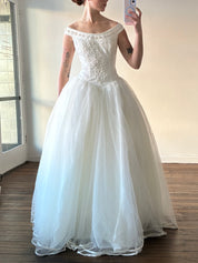 2000s Beaded Lace Off-the-shoulder Tulle Skirt Dress