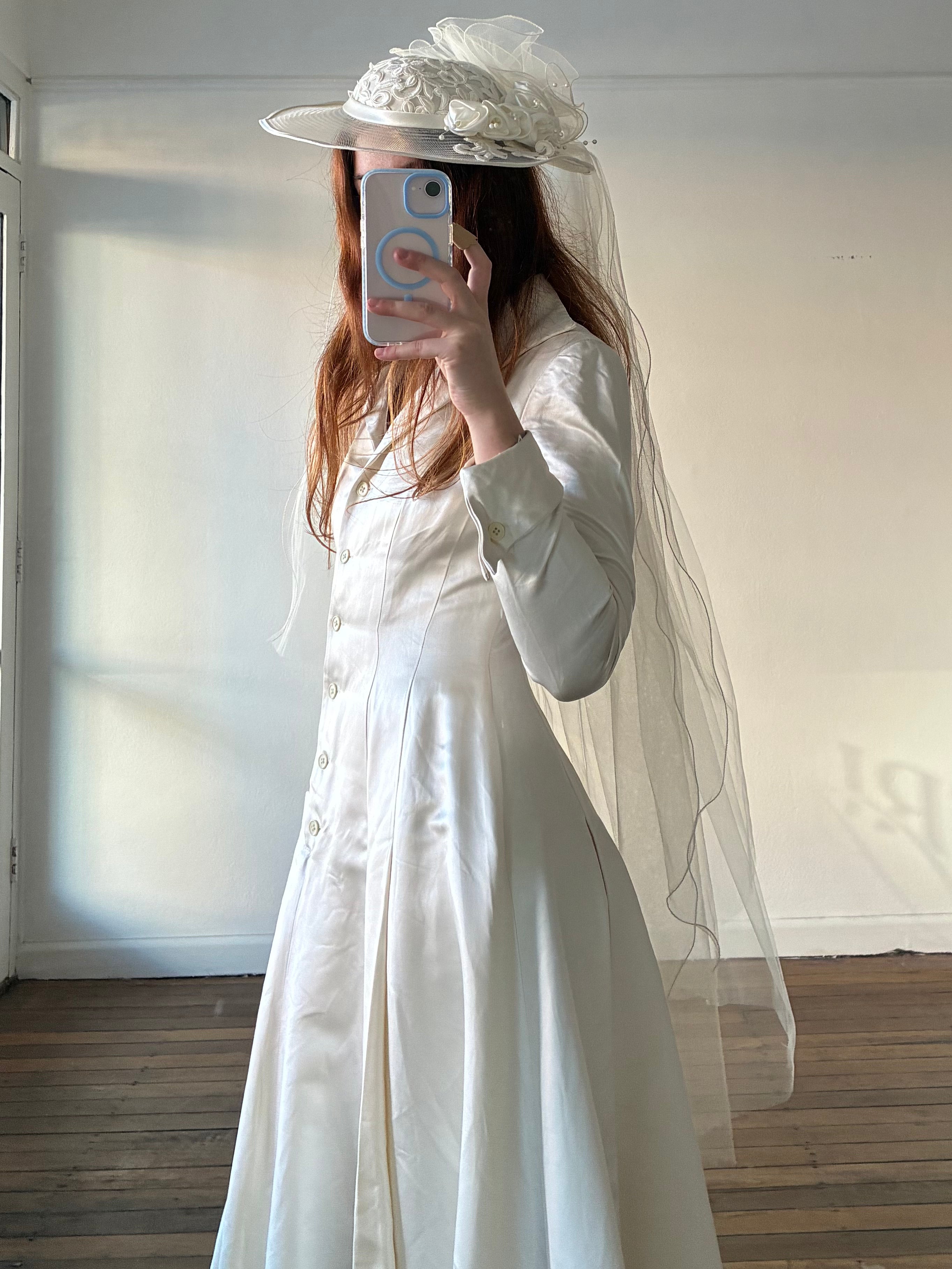 80s Guipure Lace and Rosette Detail Veil Hat