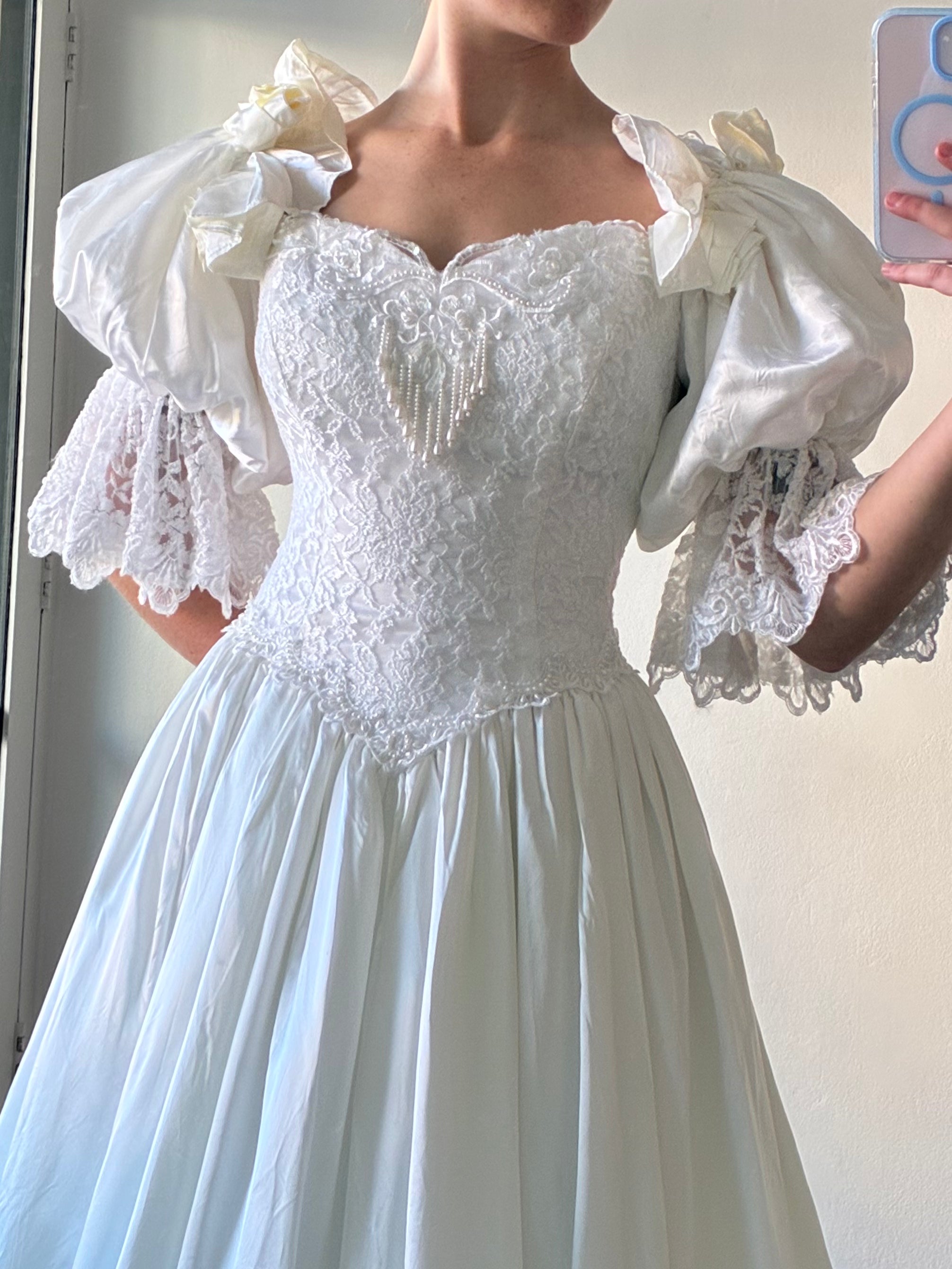 1995 Lace Drop Waist Puff Sleeve Dress