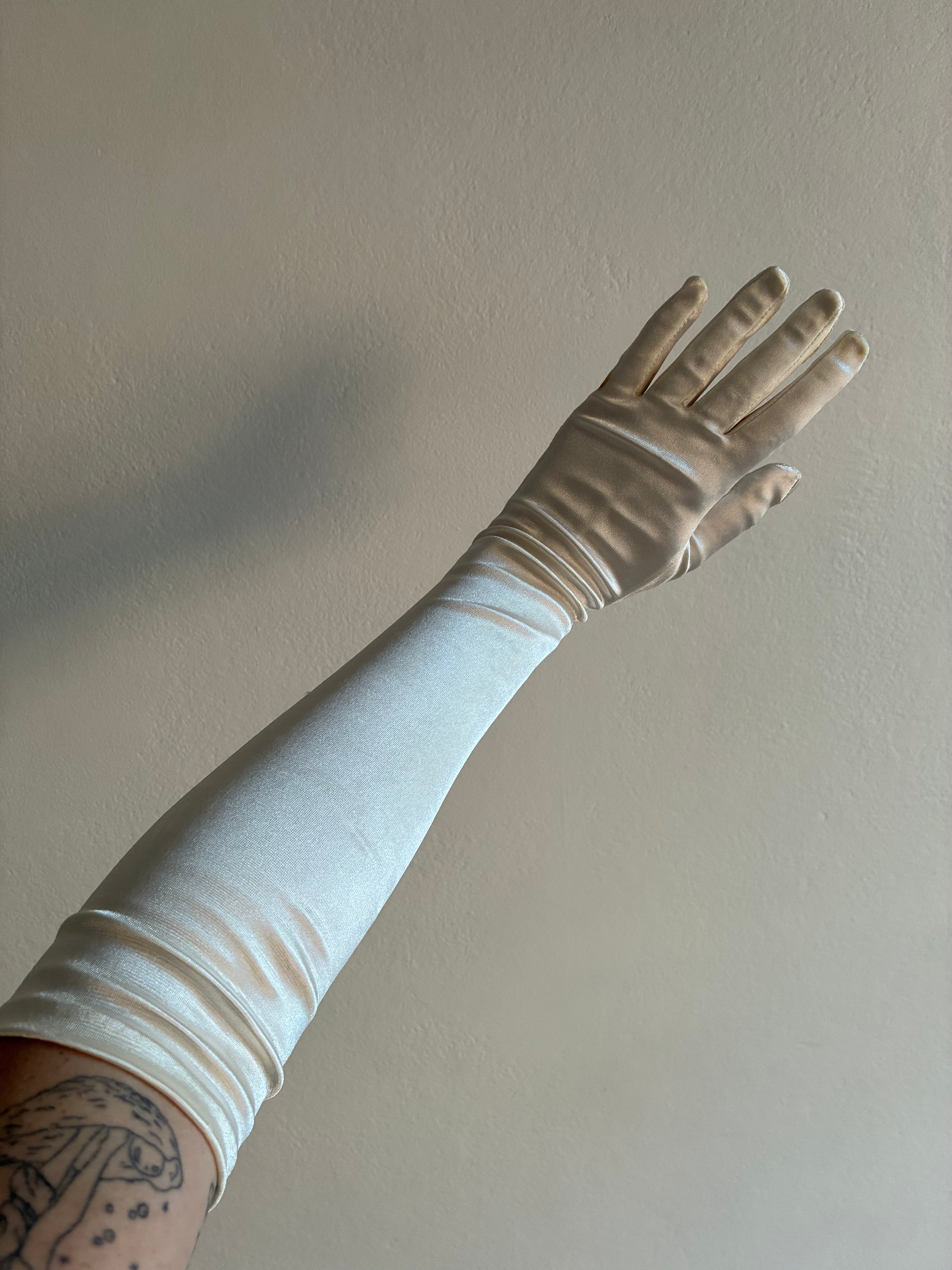 90s Elbow Length Satin Finish Gloves