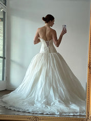 2000s Chantilly Lace Detail Organza Drop Waist Ballgown