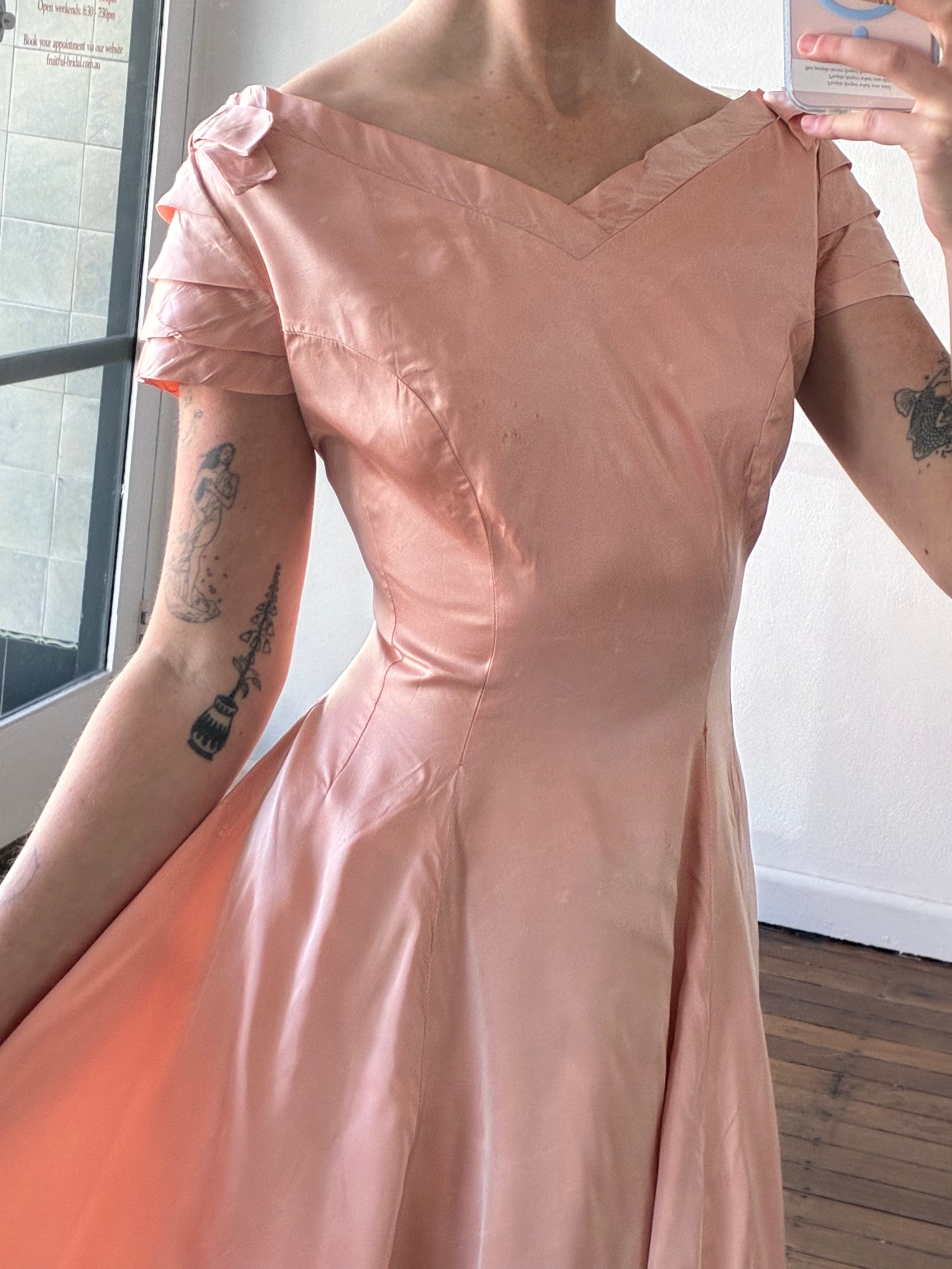 60s Peach Taffeta Pleated Sleeve A-line Dress