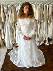 70s Empress Daisy Lace Dress