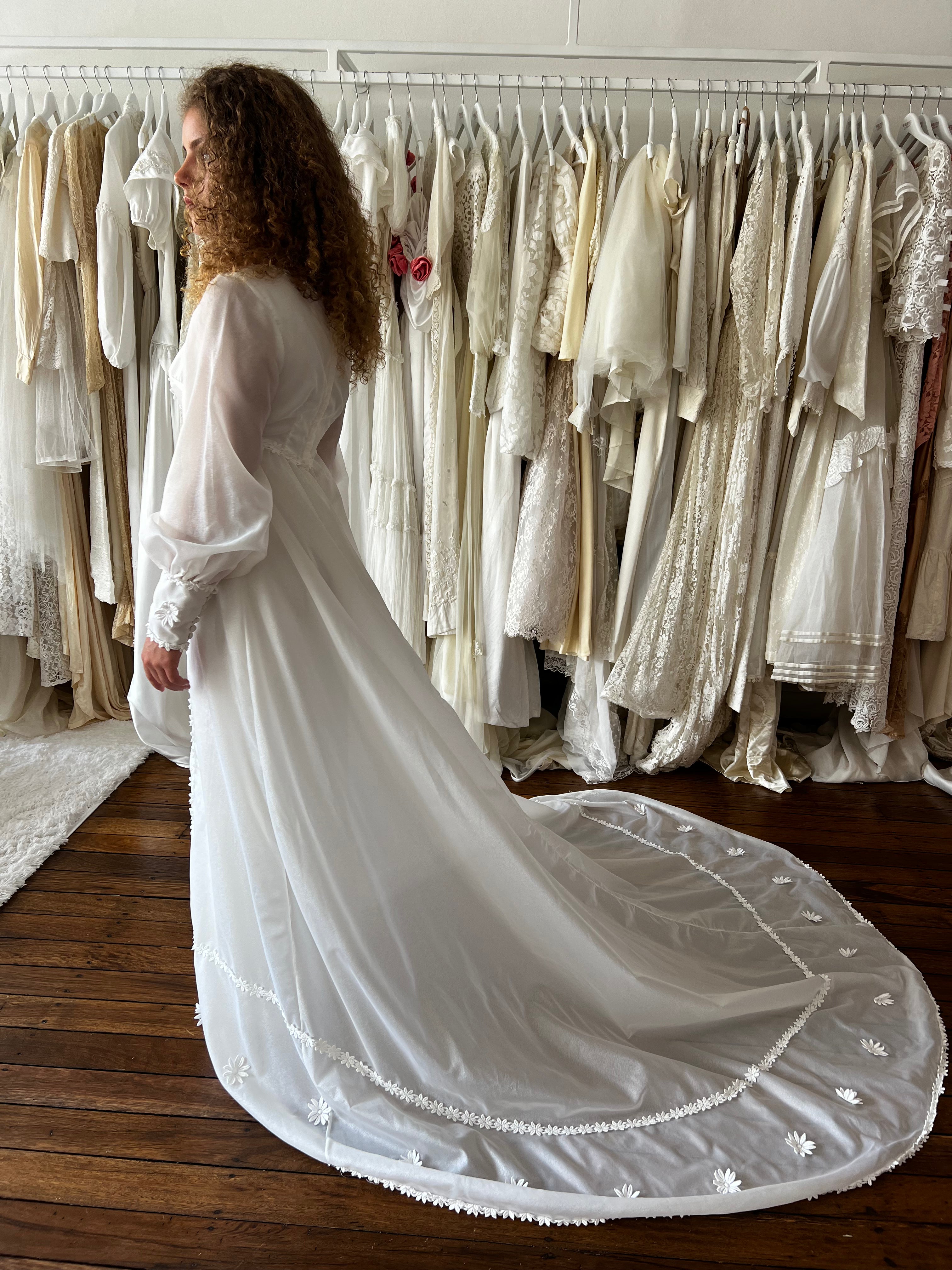 70s Empress Daisy Lace Dress