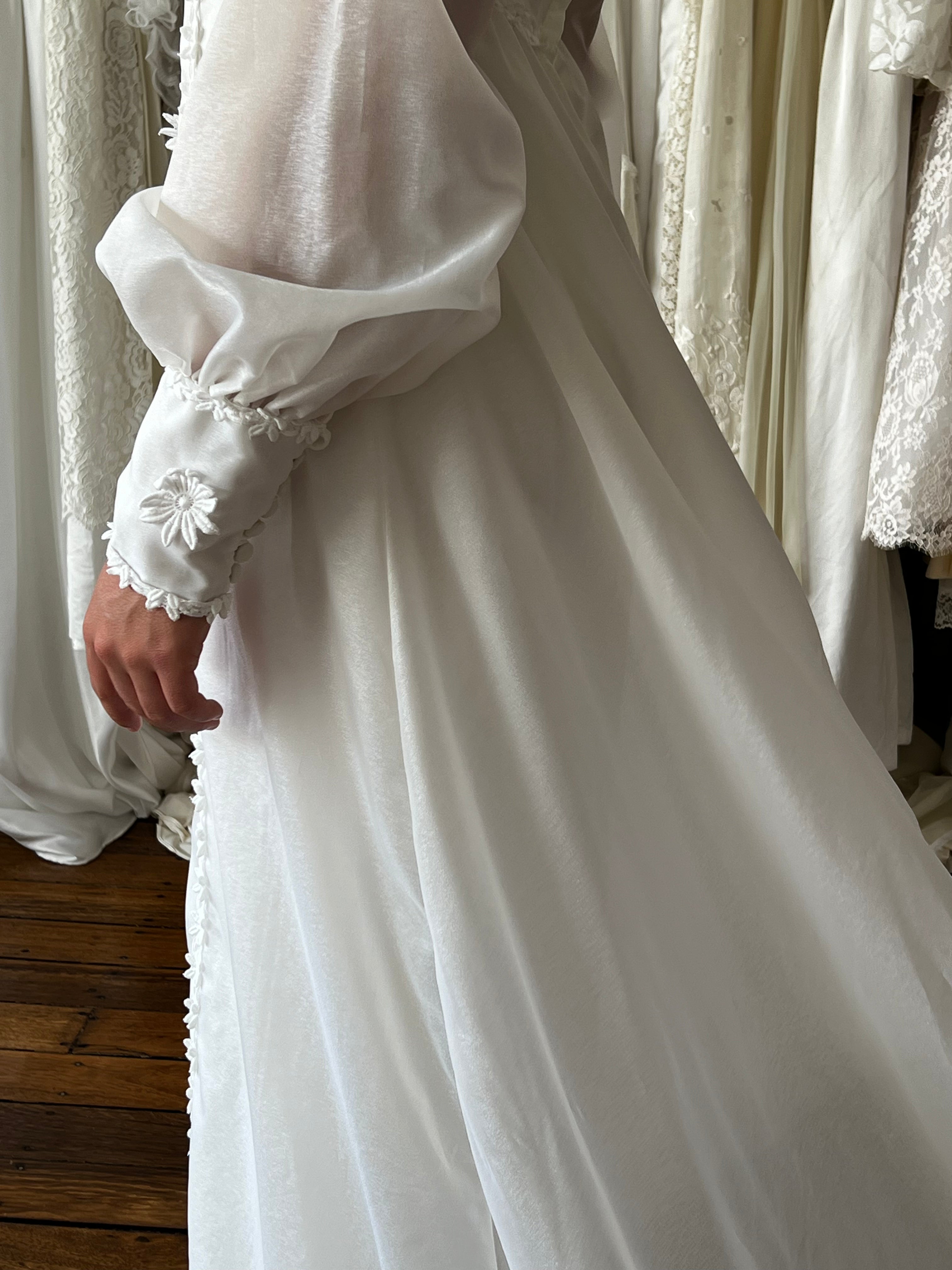 70s Empress Daisy Lace Dress