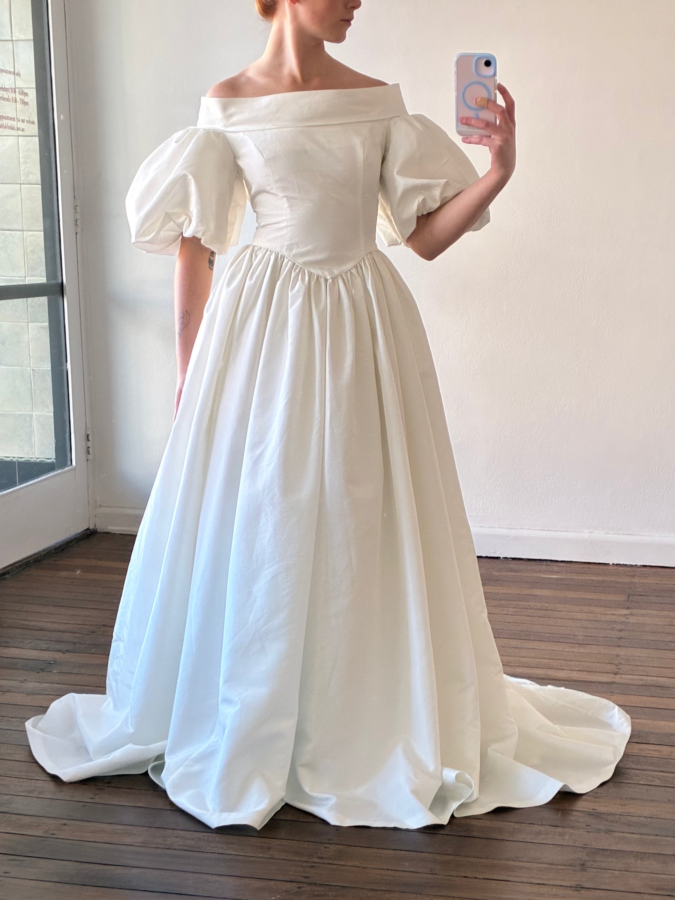 90s Folded Off-the-shoulder Neckline Puff Sleeve Dress