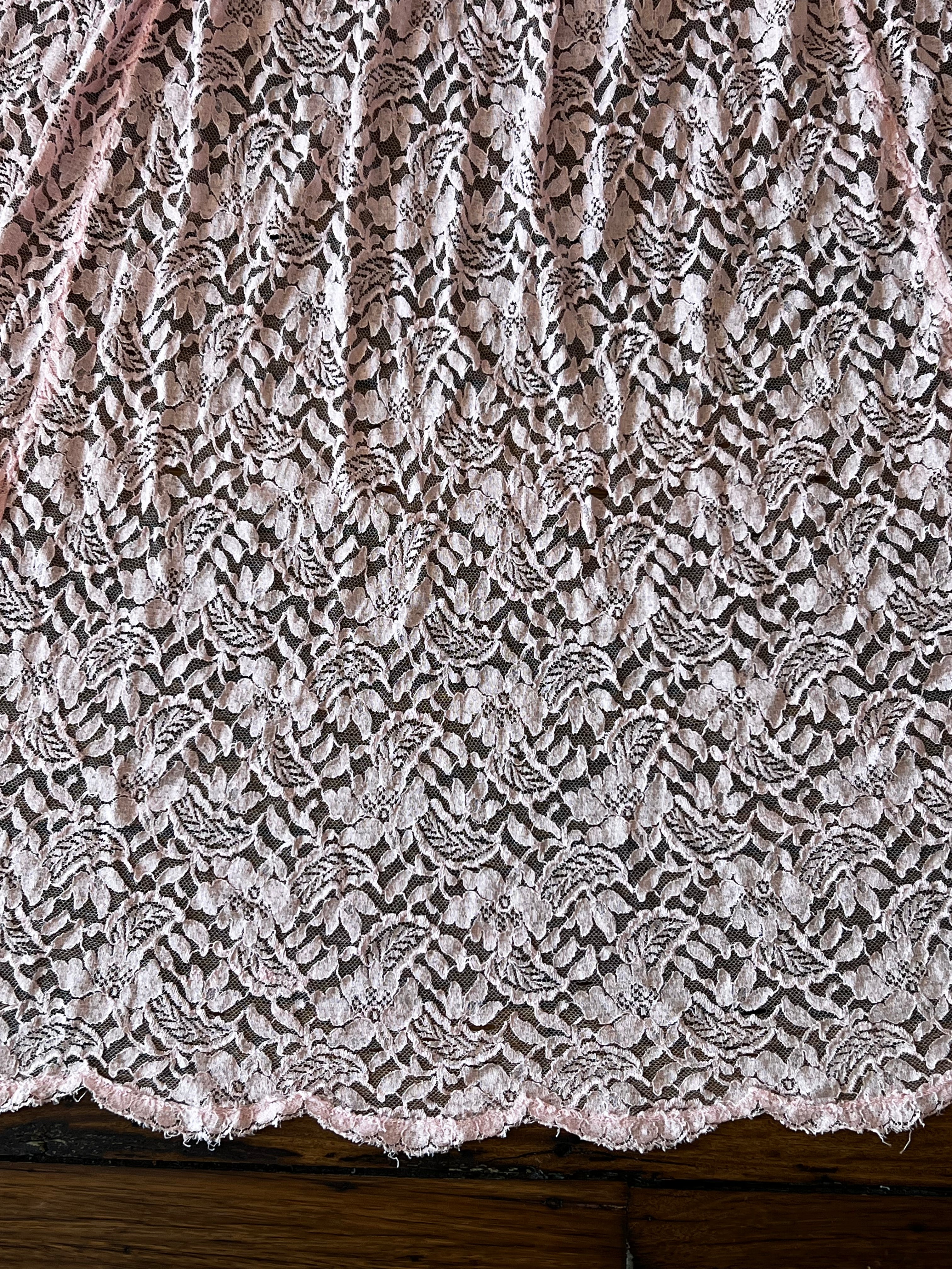 1910s Antique Pink Chantilly Lace Dress