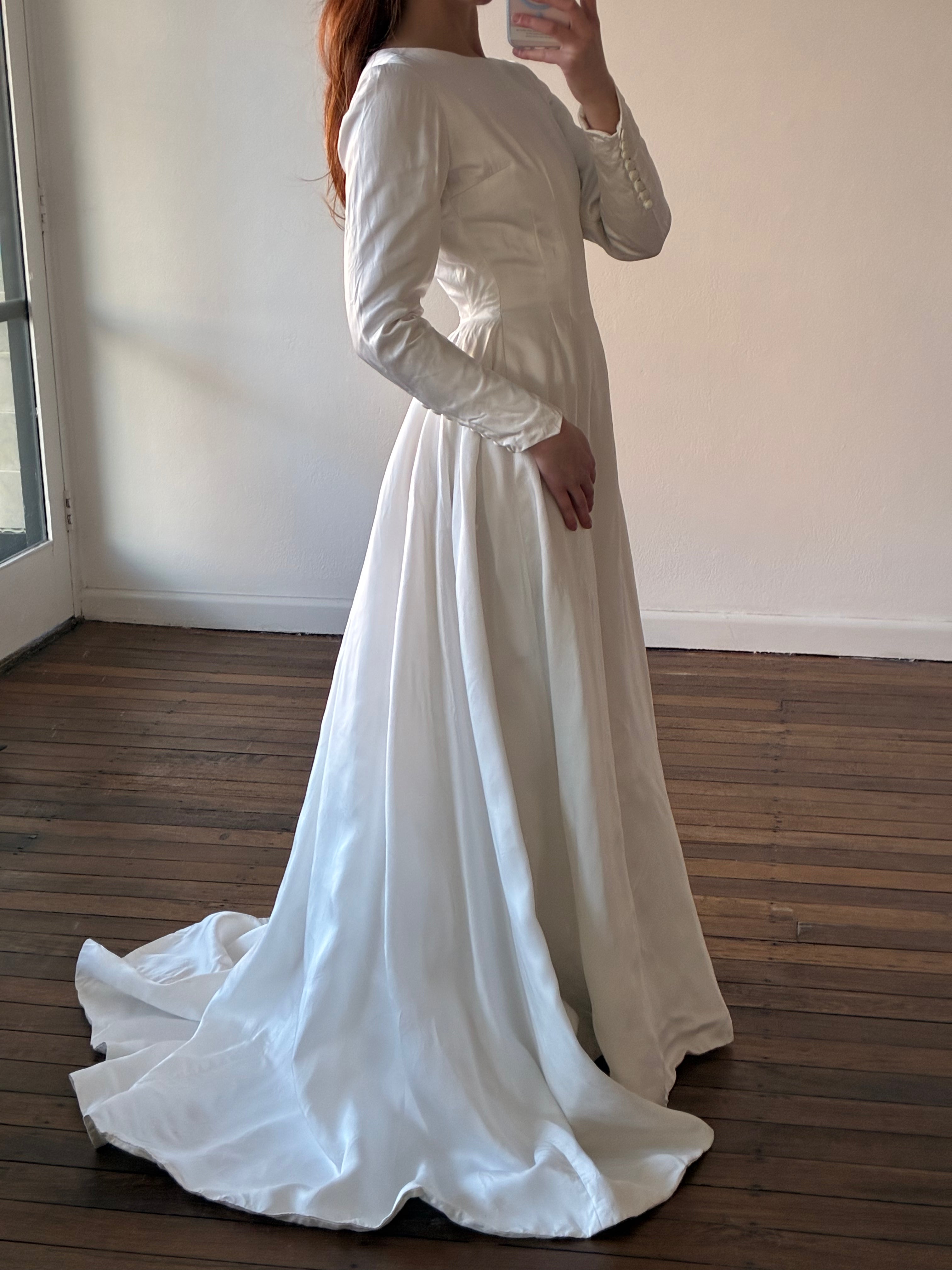 90s Classic Silk Satin Bateau Long Sleeve Dress