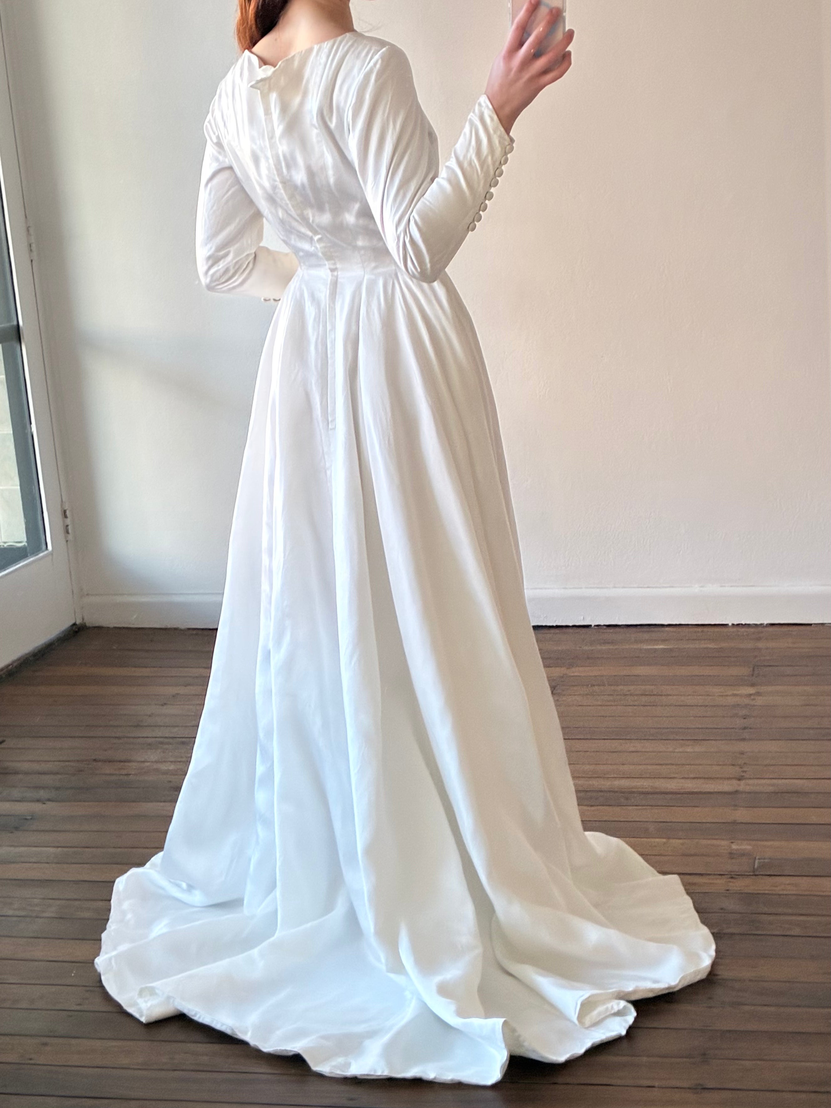 90s Classic Silk Satin Bateau Long Sleeve Dress