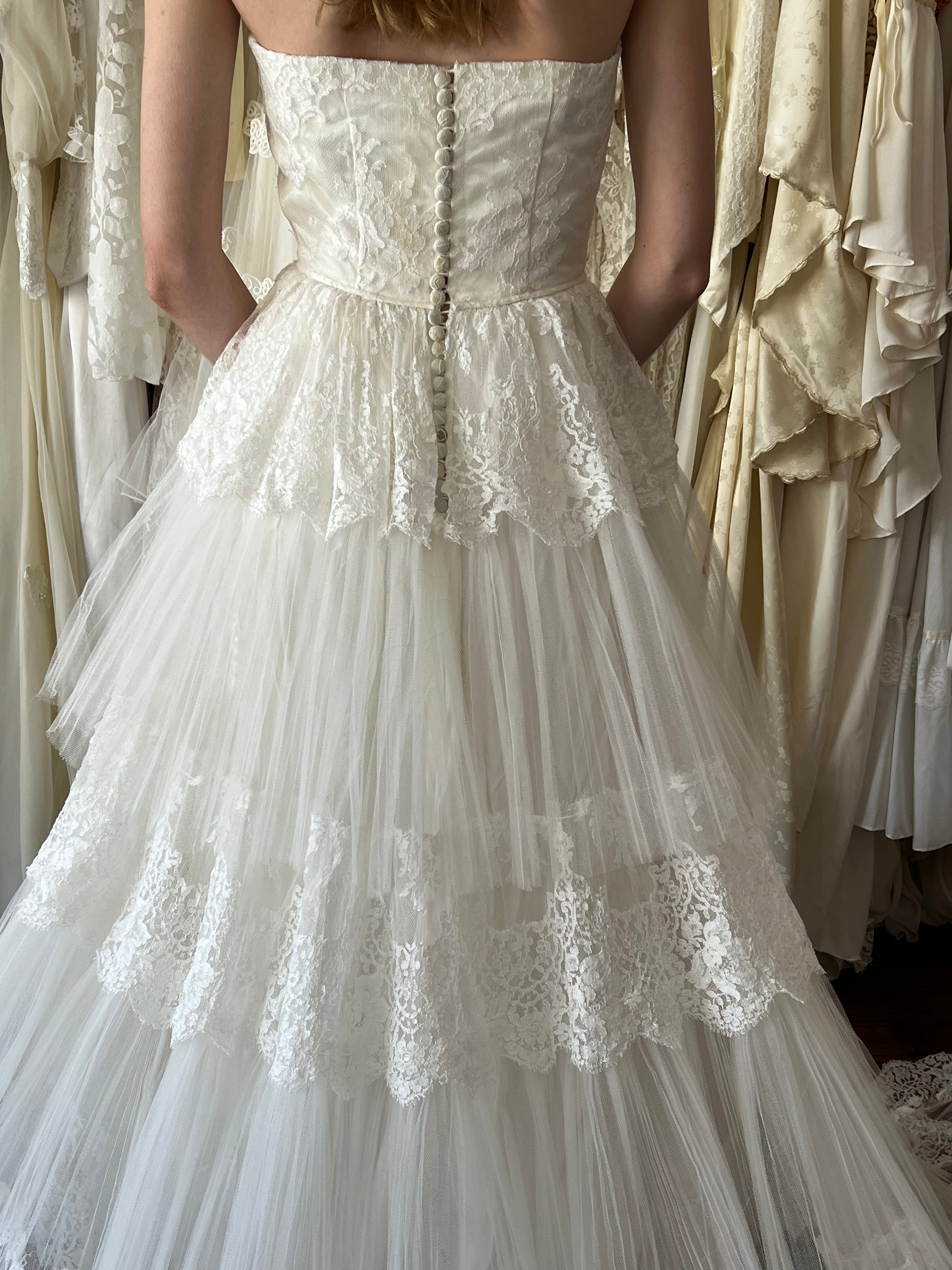 1957 Strapless Tiered Skirt Ballgown
