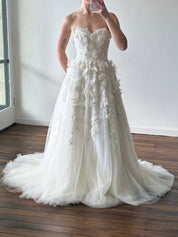 2000s Distressed Floral Detail Strapless Tulle Dress