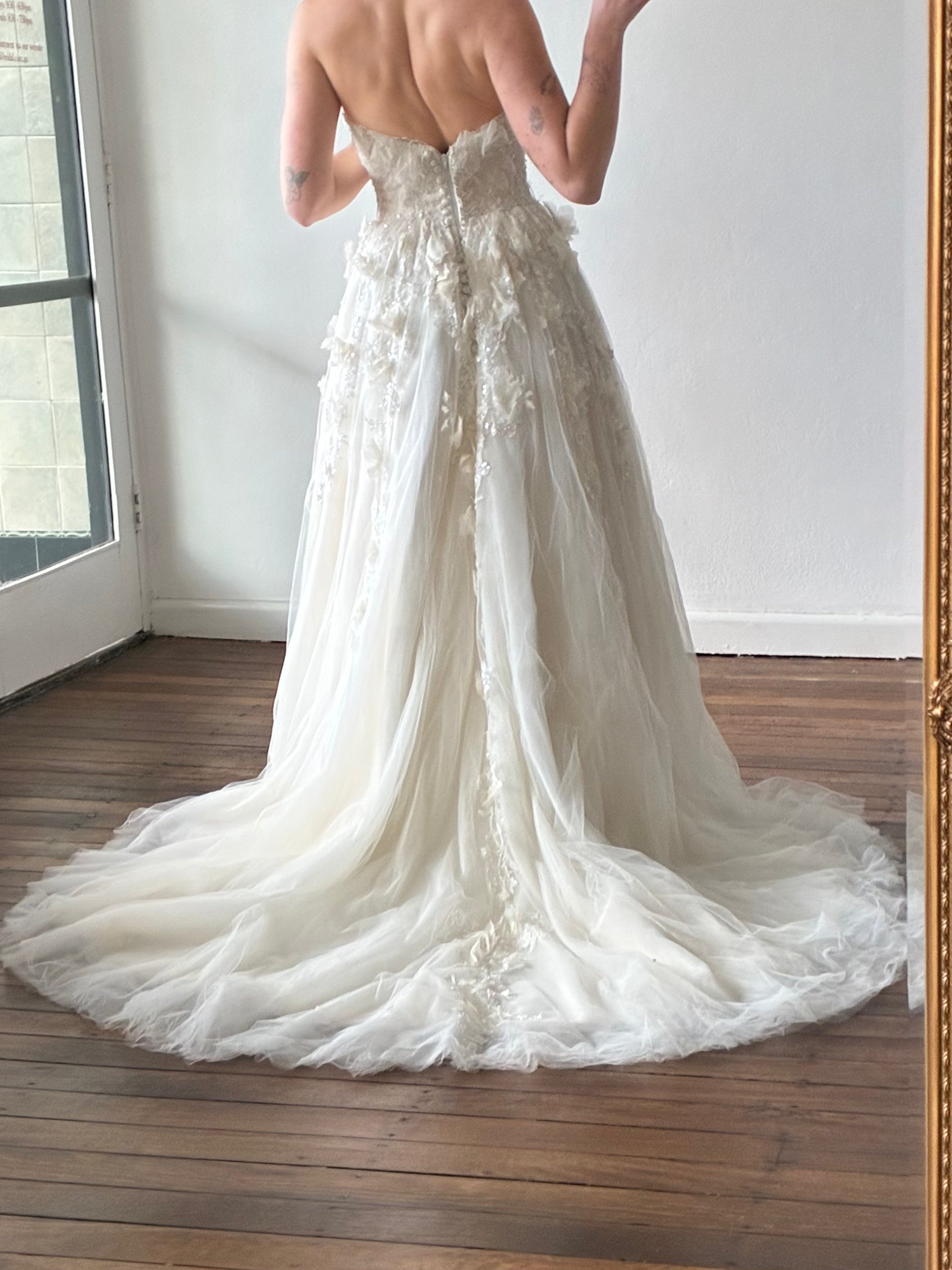 2000s Distressed Floral Detail Strapless Tulle Dress