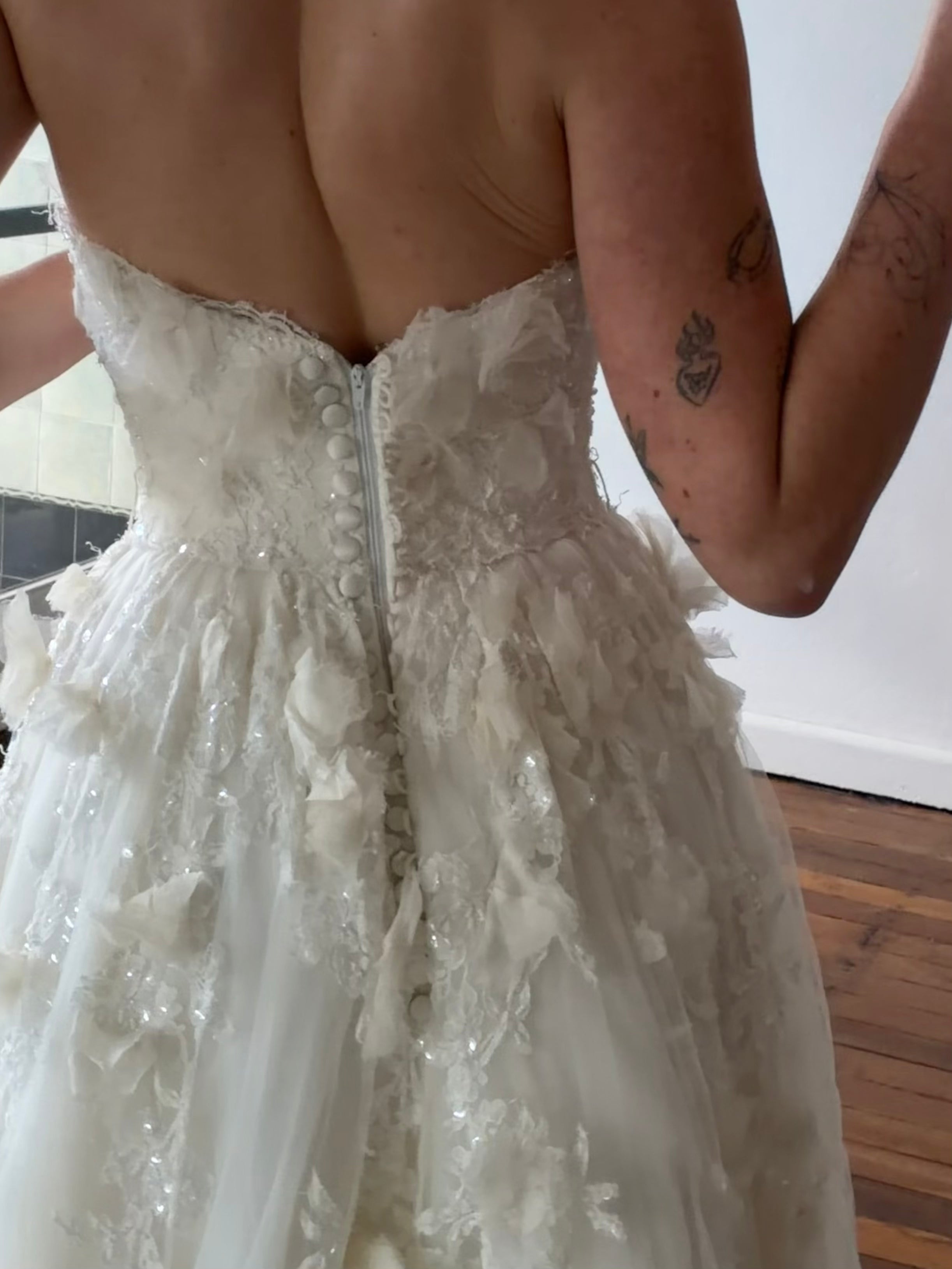 2000s Distressed Floral Detail Strapless Tulle Dress