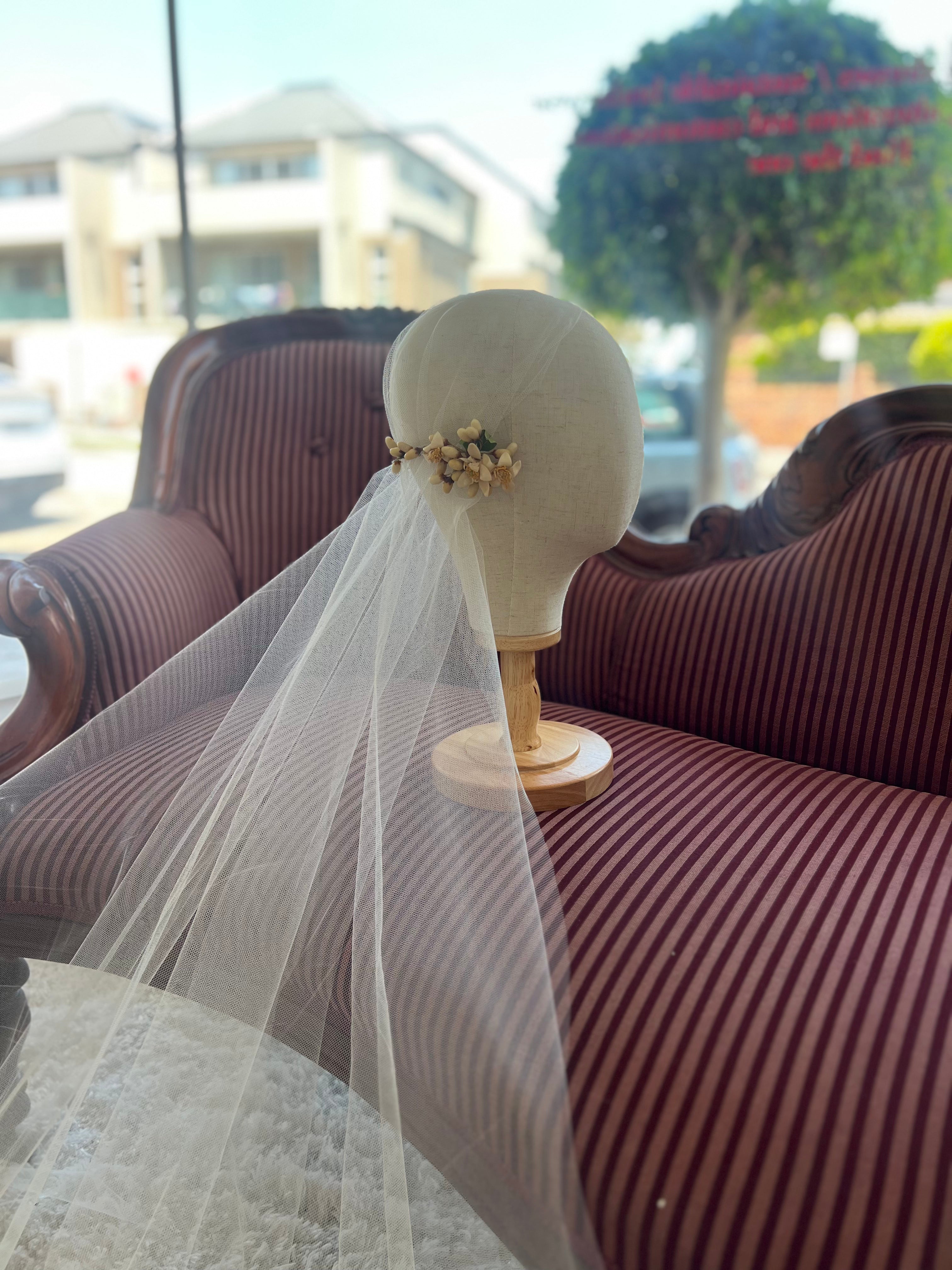 20s Wax Flower Juliet Cap Cathedral Veil
