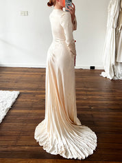 1946 Blush Gathered Bodice Hand-painted Detail Dress