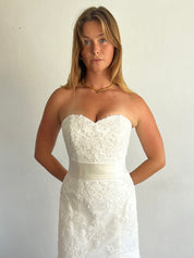 y2k Strapless Lace Appliqué Belted Mermaid Dress