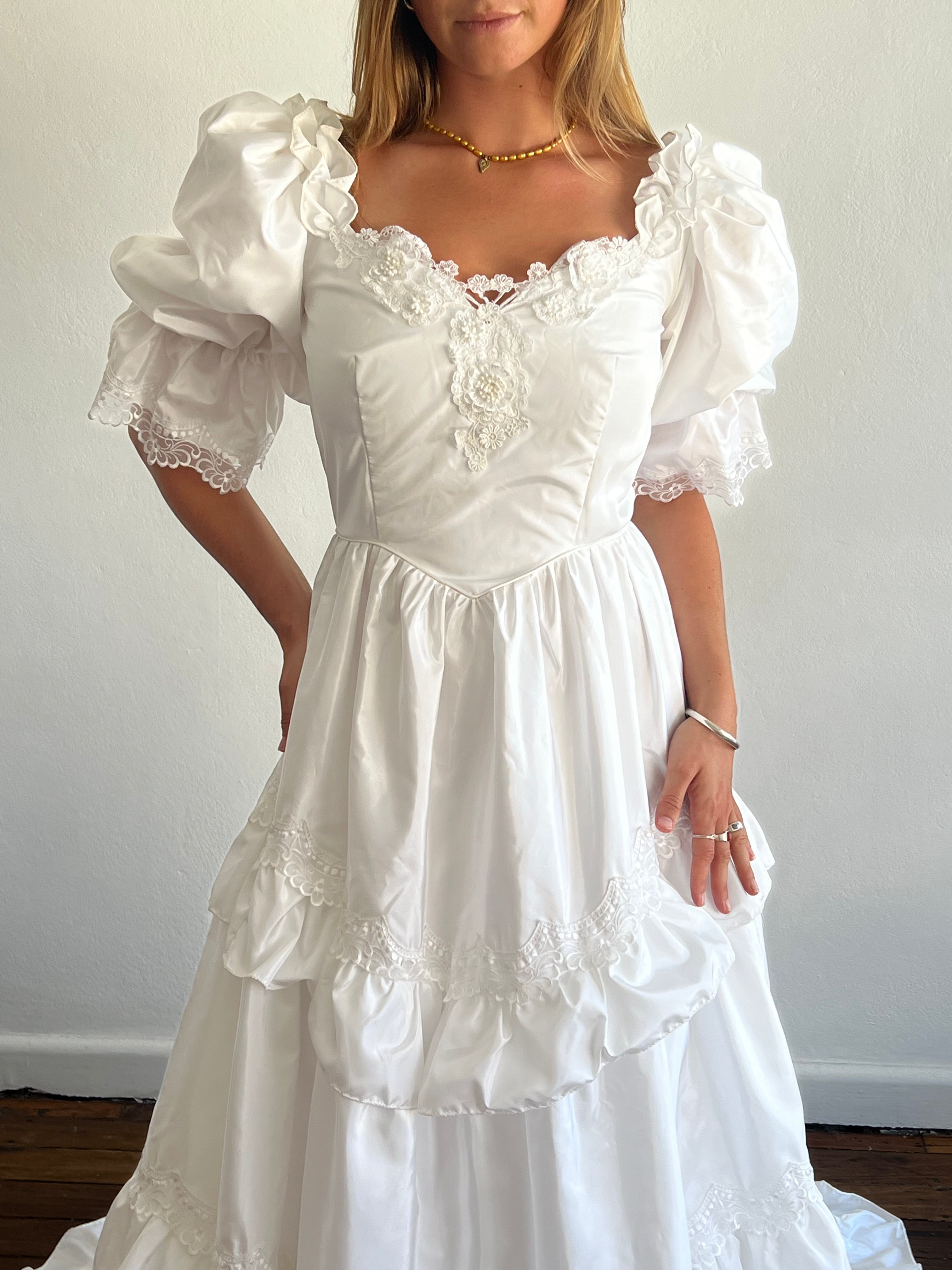 1979 Lace Detail Tiered Skirt Puff Sleeve Dress