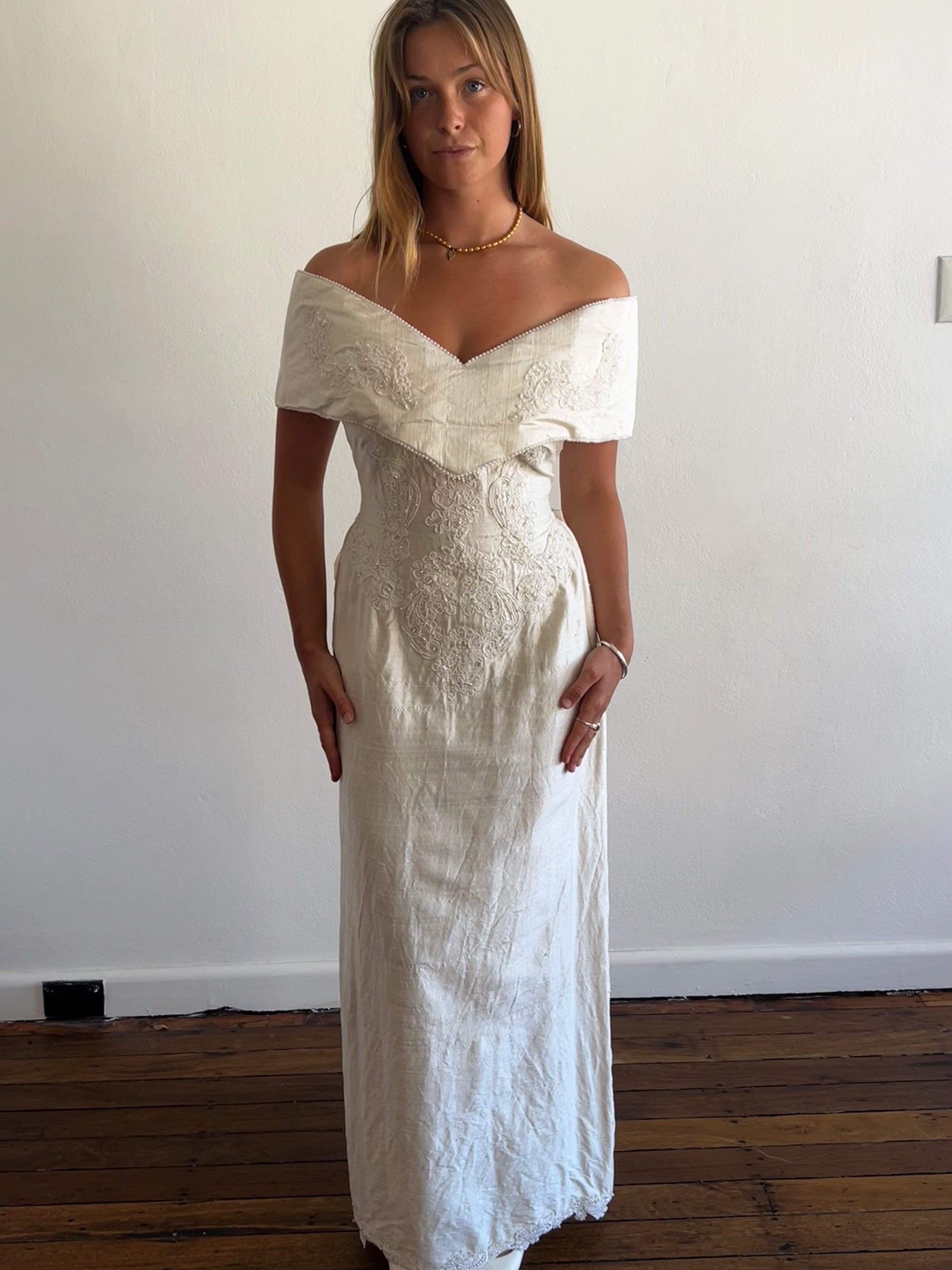 80s Raw Silk Off-the-shoulder Column Dress with Detachable Train