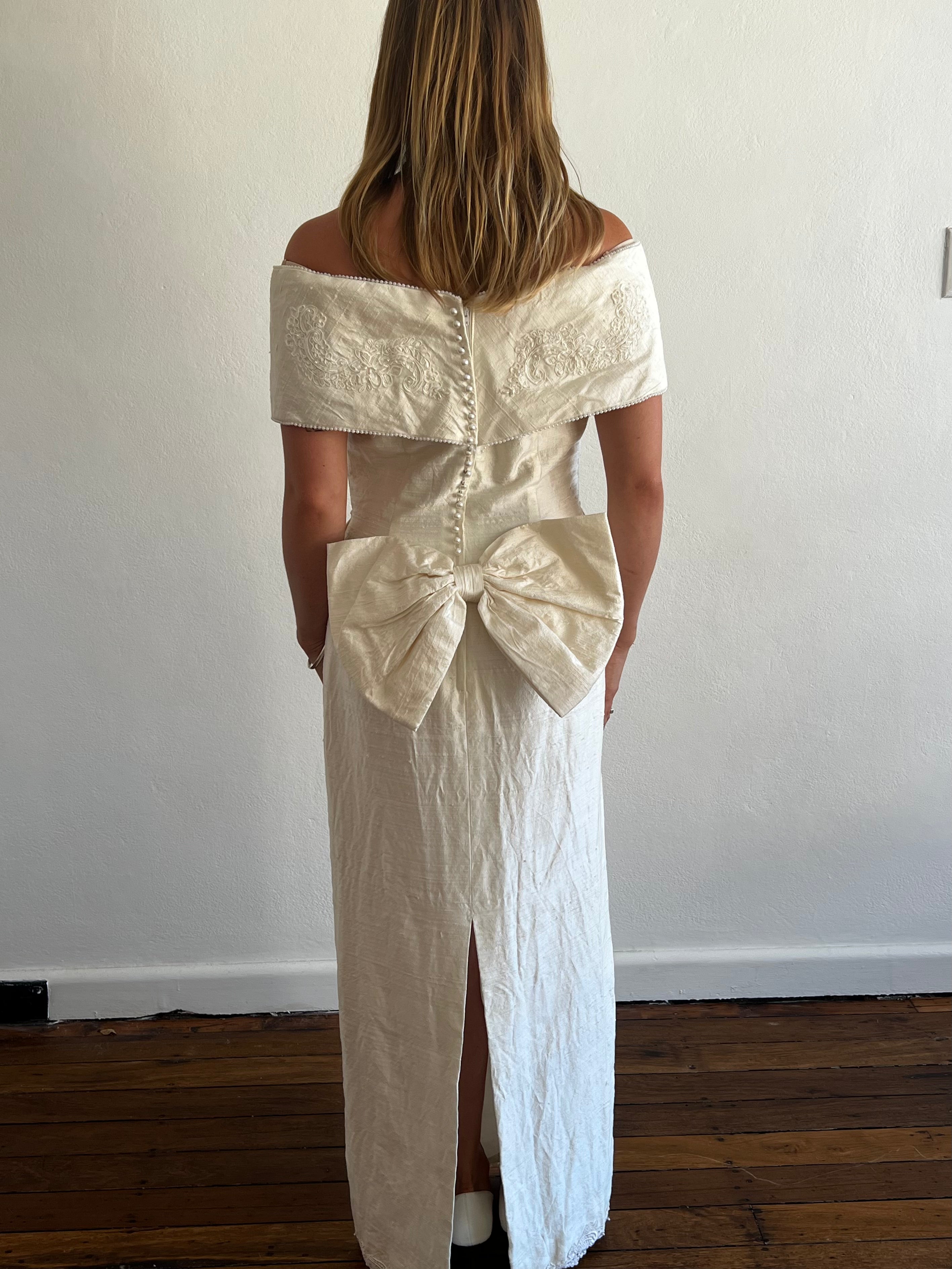 80s Raw Silk Off-the-shoulder Column Dress with Detachable Train