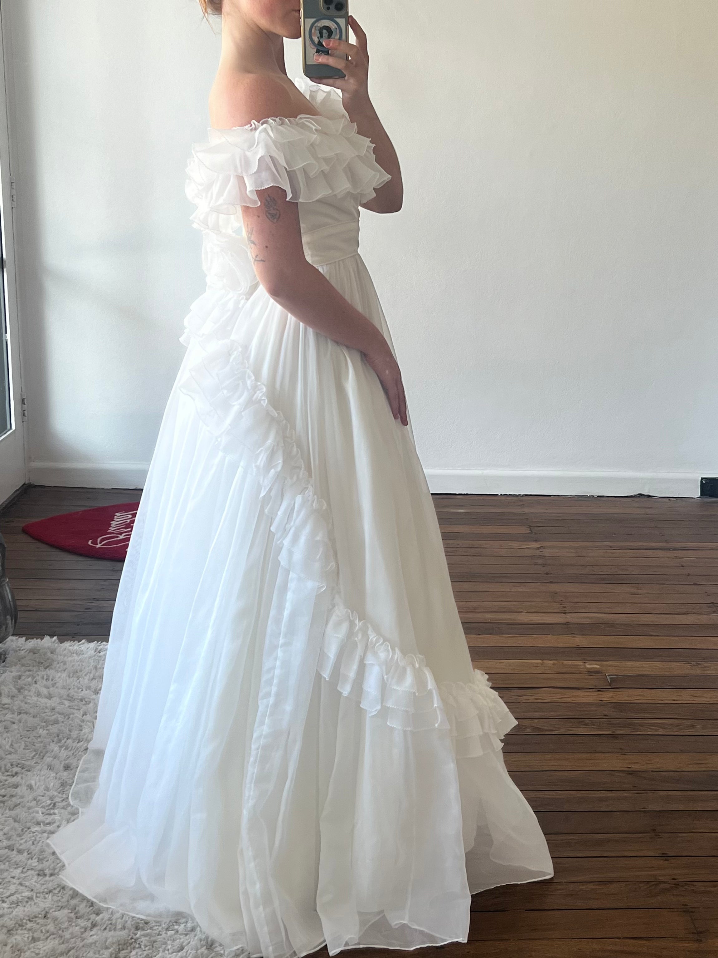 80s Off-the-shoulder Ruffle Dress