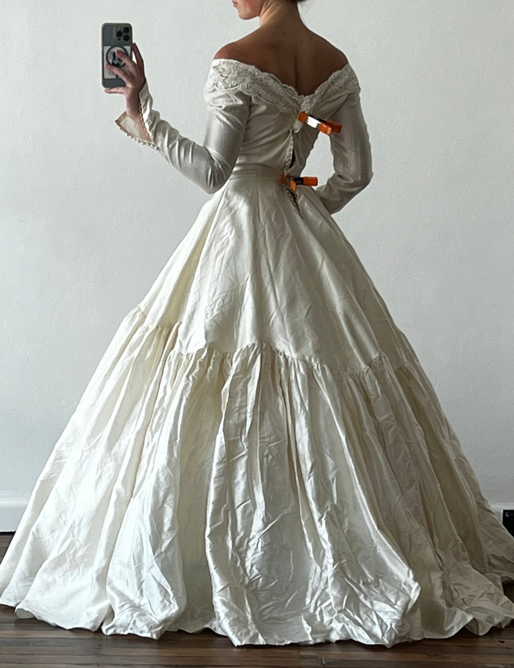Vintage Wedding Dresses Fruitful Bridal Vintage Wedding Dresses Fruitful Bridal