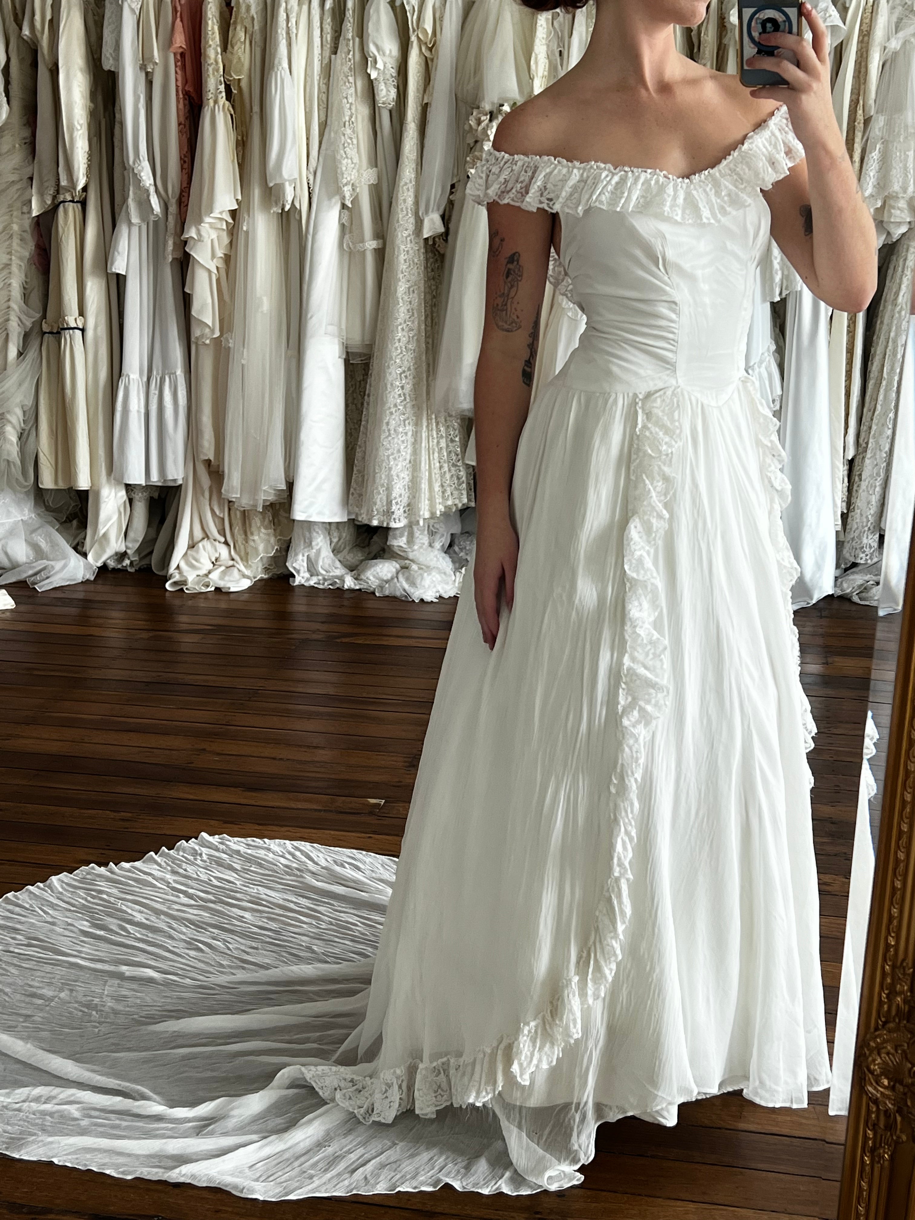 40s Lace Ruffle Off-the-shoulder Gathered Waist Dress