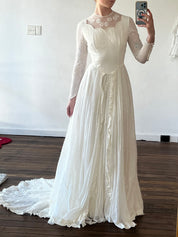 50s Scalloped Mock-neck Lace Dress