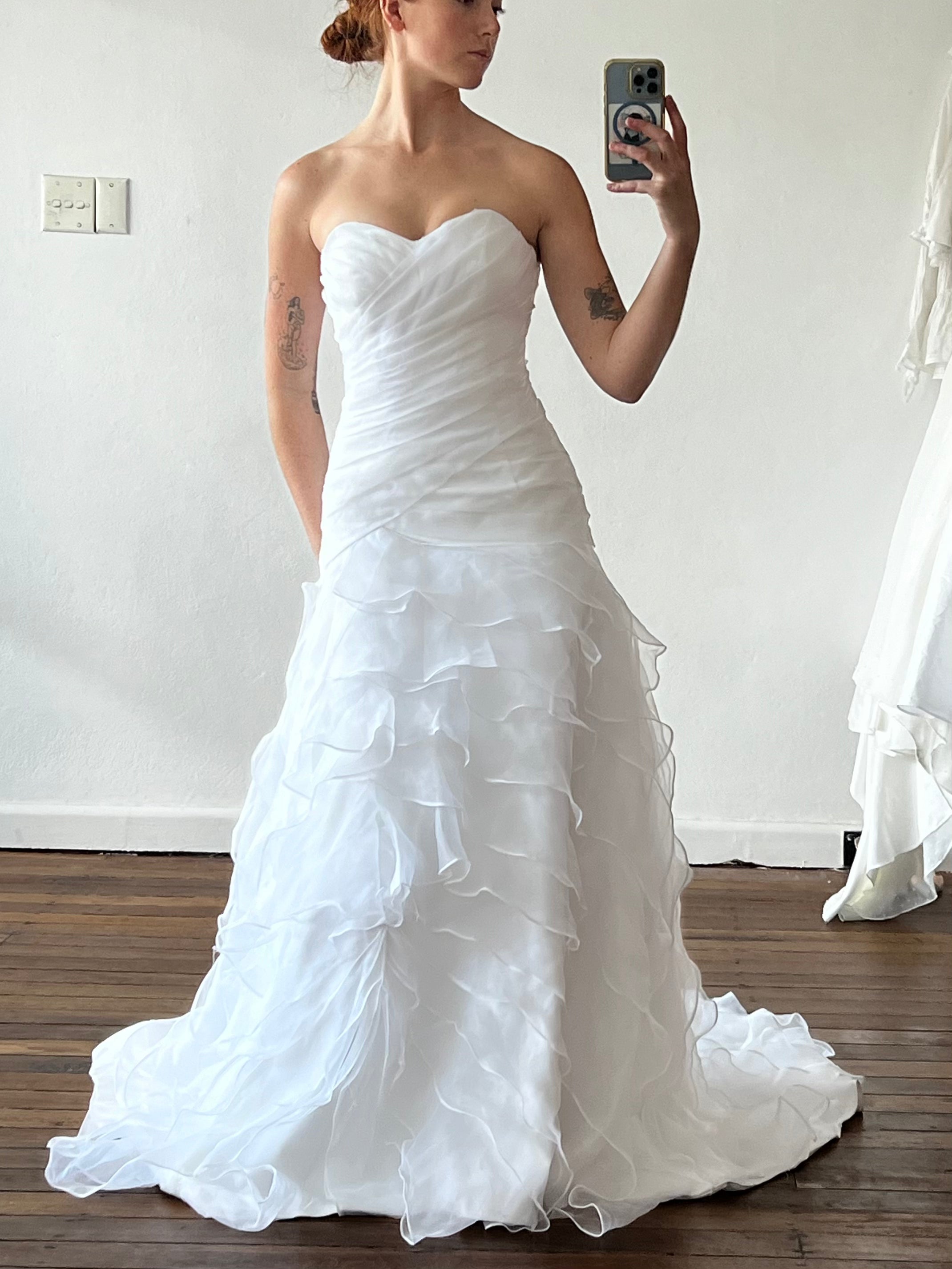 2000s Strapless Drop Waist Tiered Organza Dress