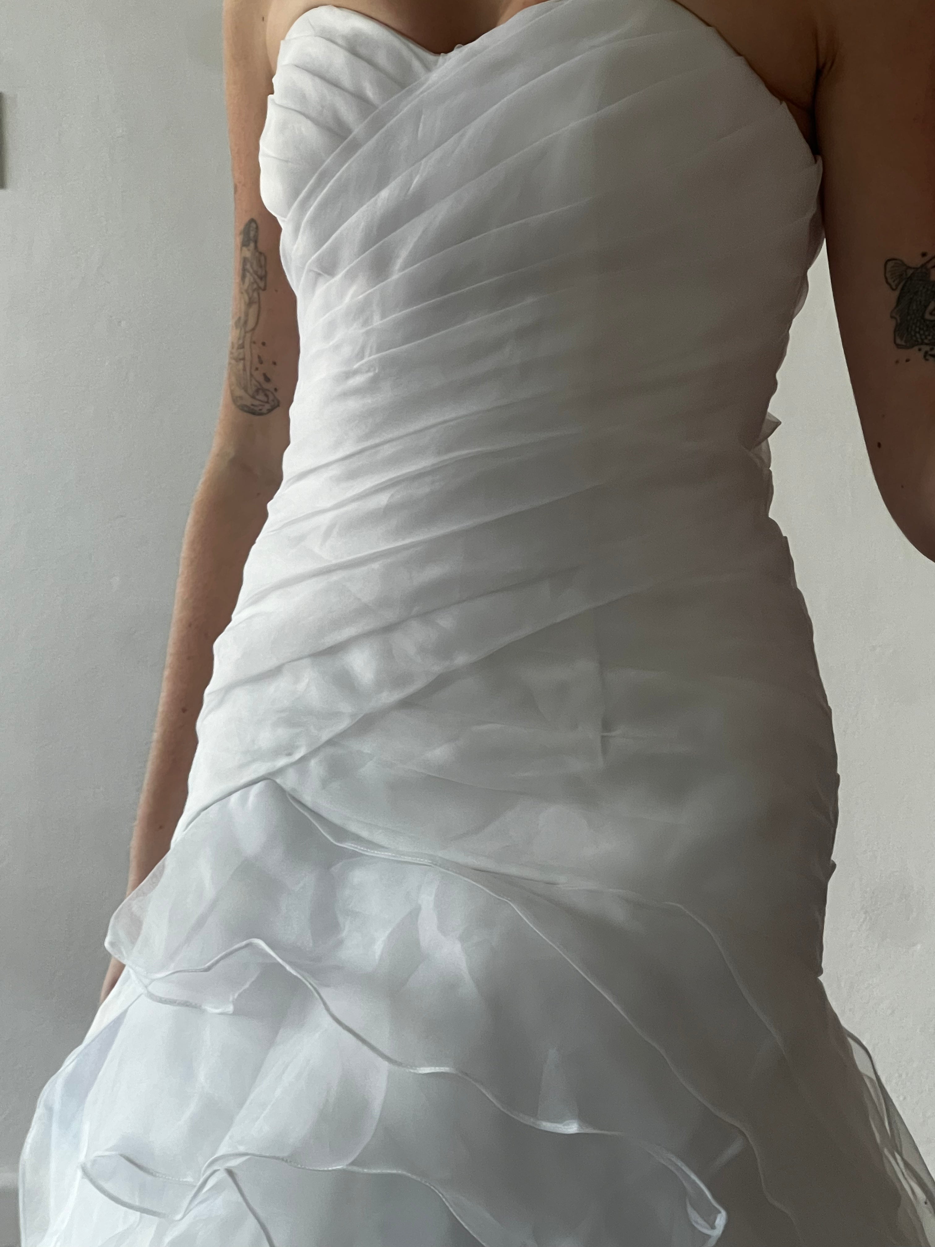 2000s Strapless Drop Waist Tiered Organza Dress