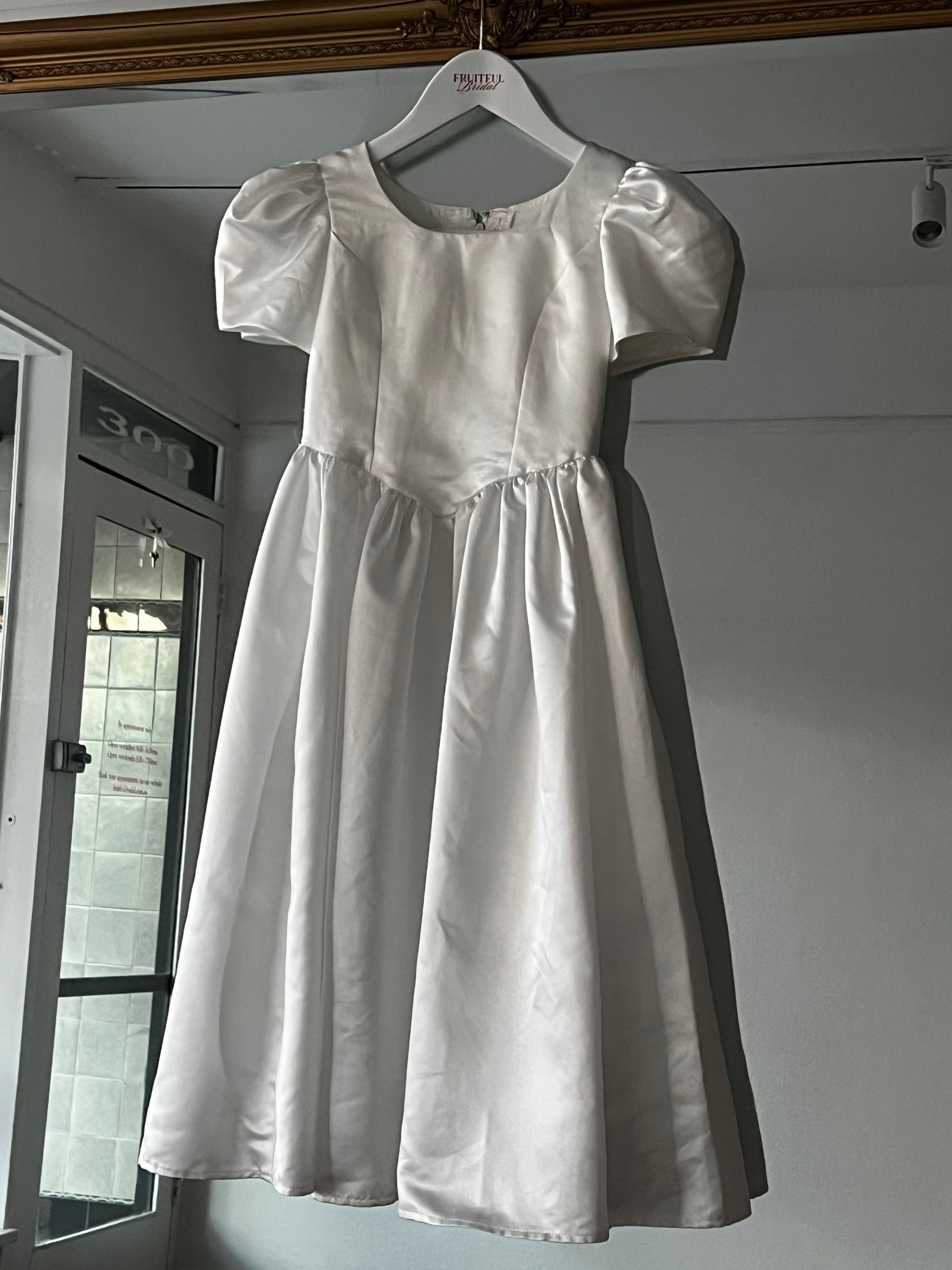 90s Basque Waist Flower Girl Dress