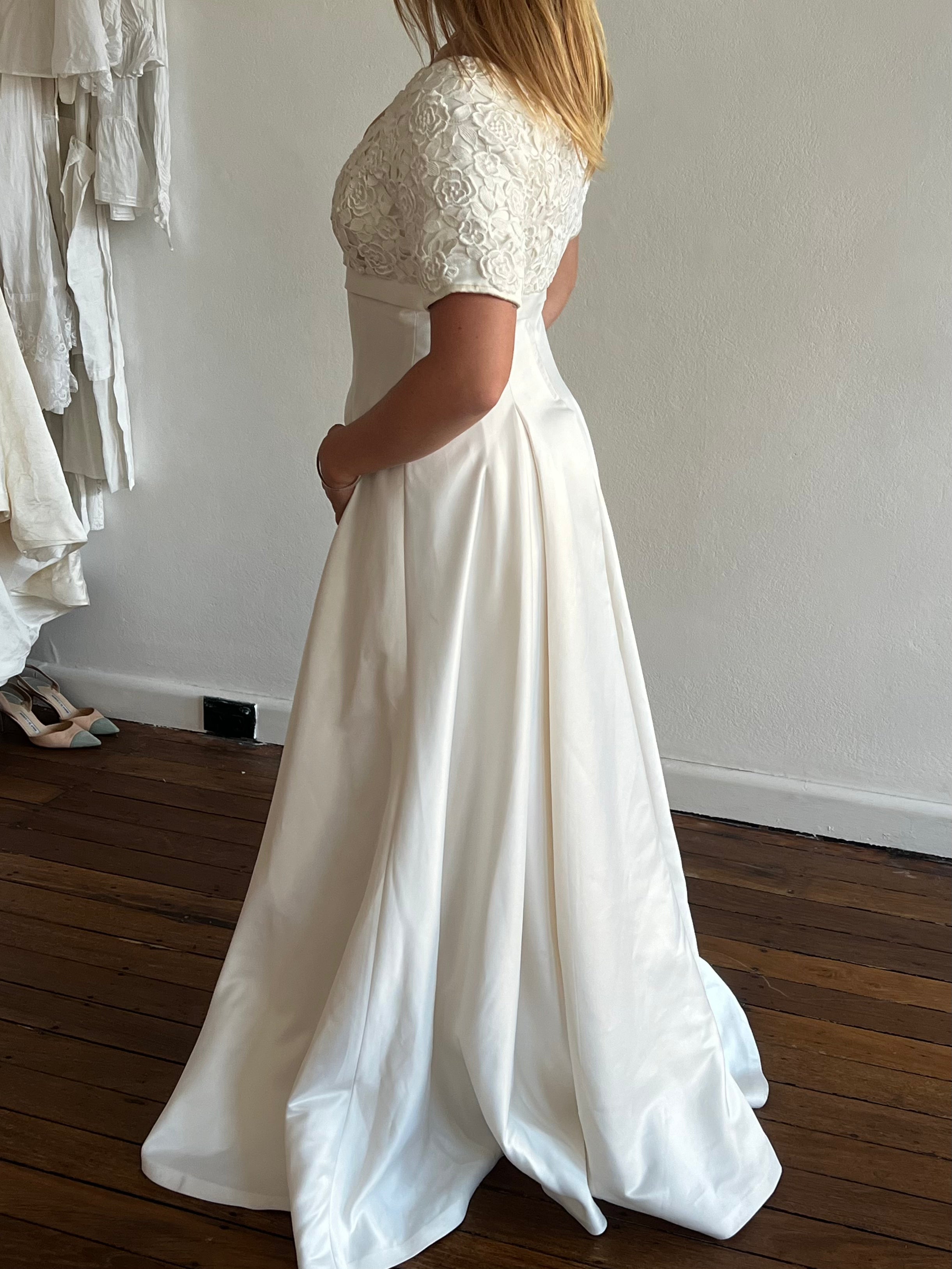 90s Venice Lace Empire Waist Satin Skirt Dress