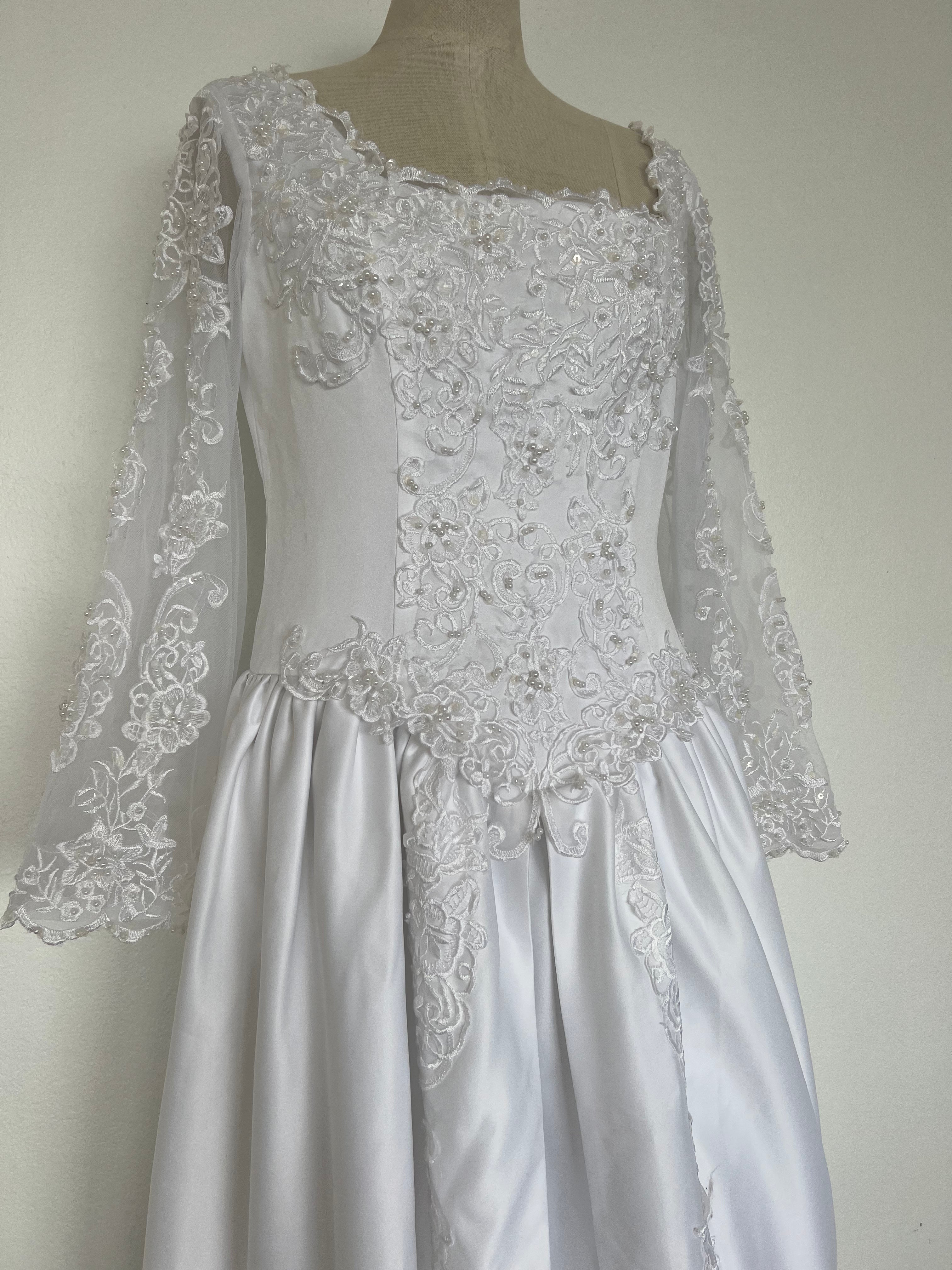 1990s Beaded Lace Bell Sleeve Dress