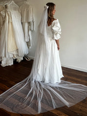 80s does 20s Juliet Cap Tulle Cathedral Veil