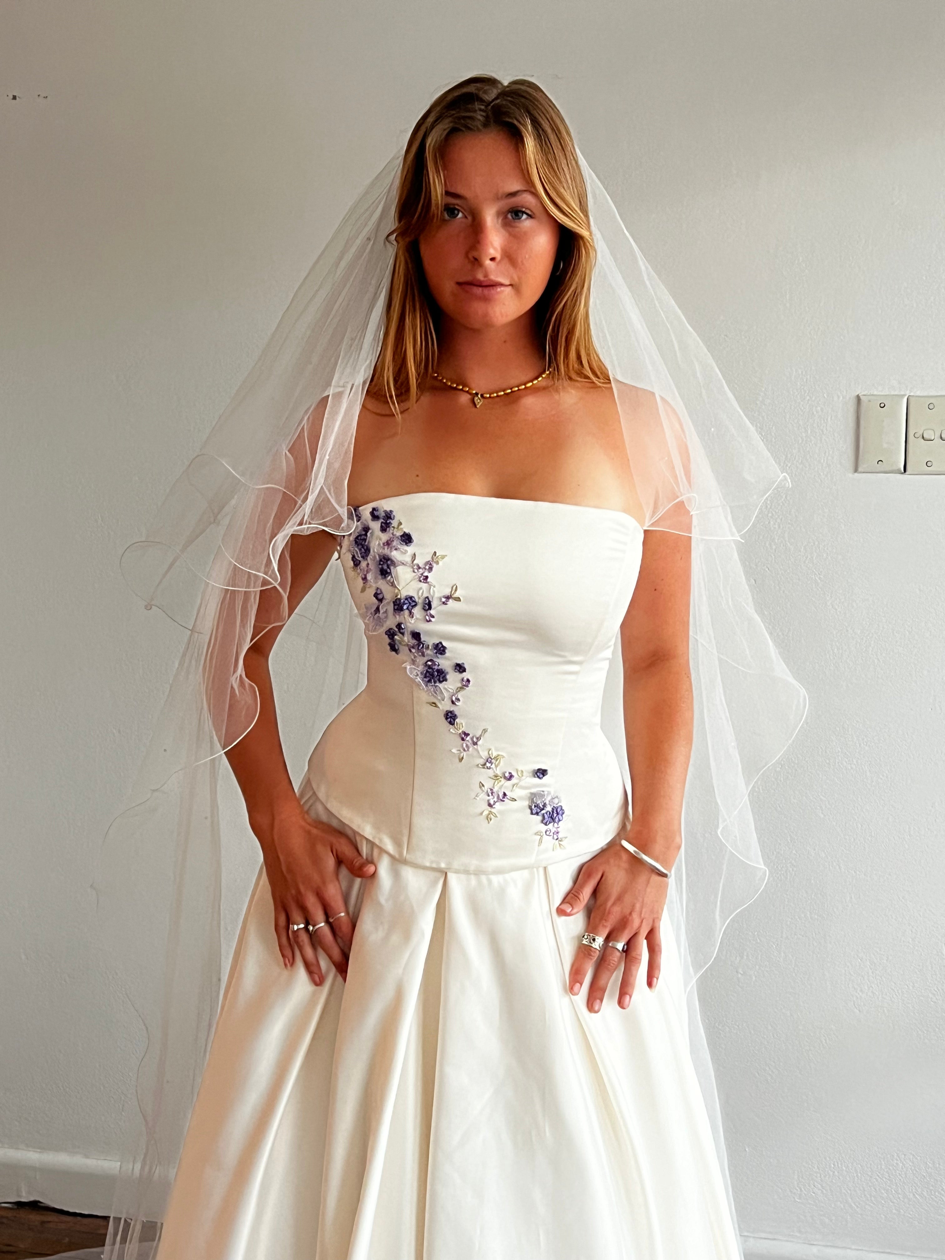 90s Pearl Adorned Lettuce Trim Cathedral Veil