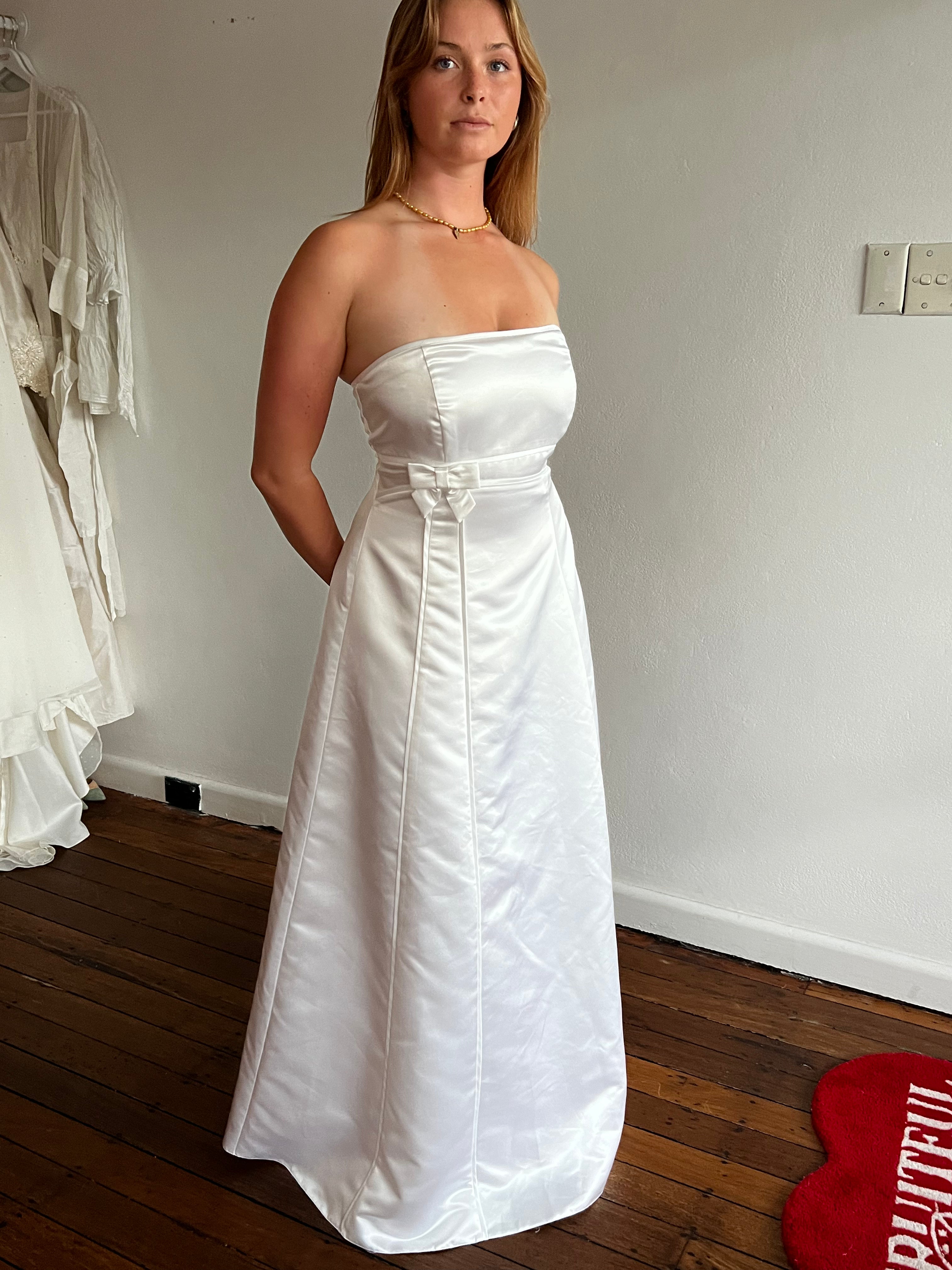 90s Strapless Satin Bow Detail Dress