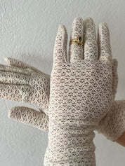1960s Lace Gloves