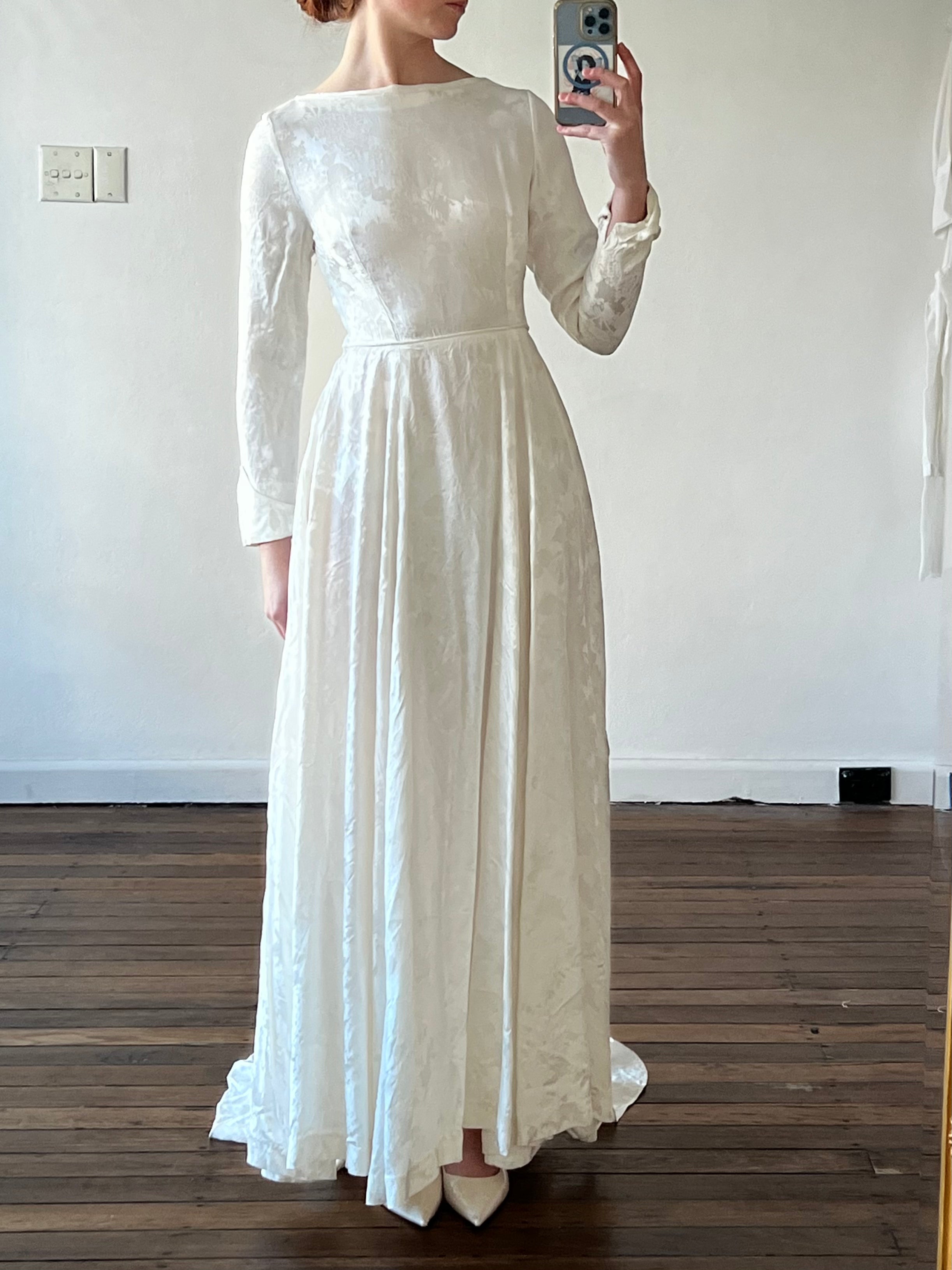 50s Boat Neckline Embossed Satin Rosette Detail Dress
