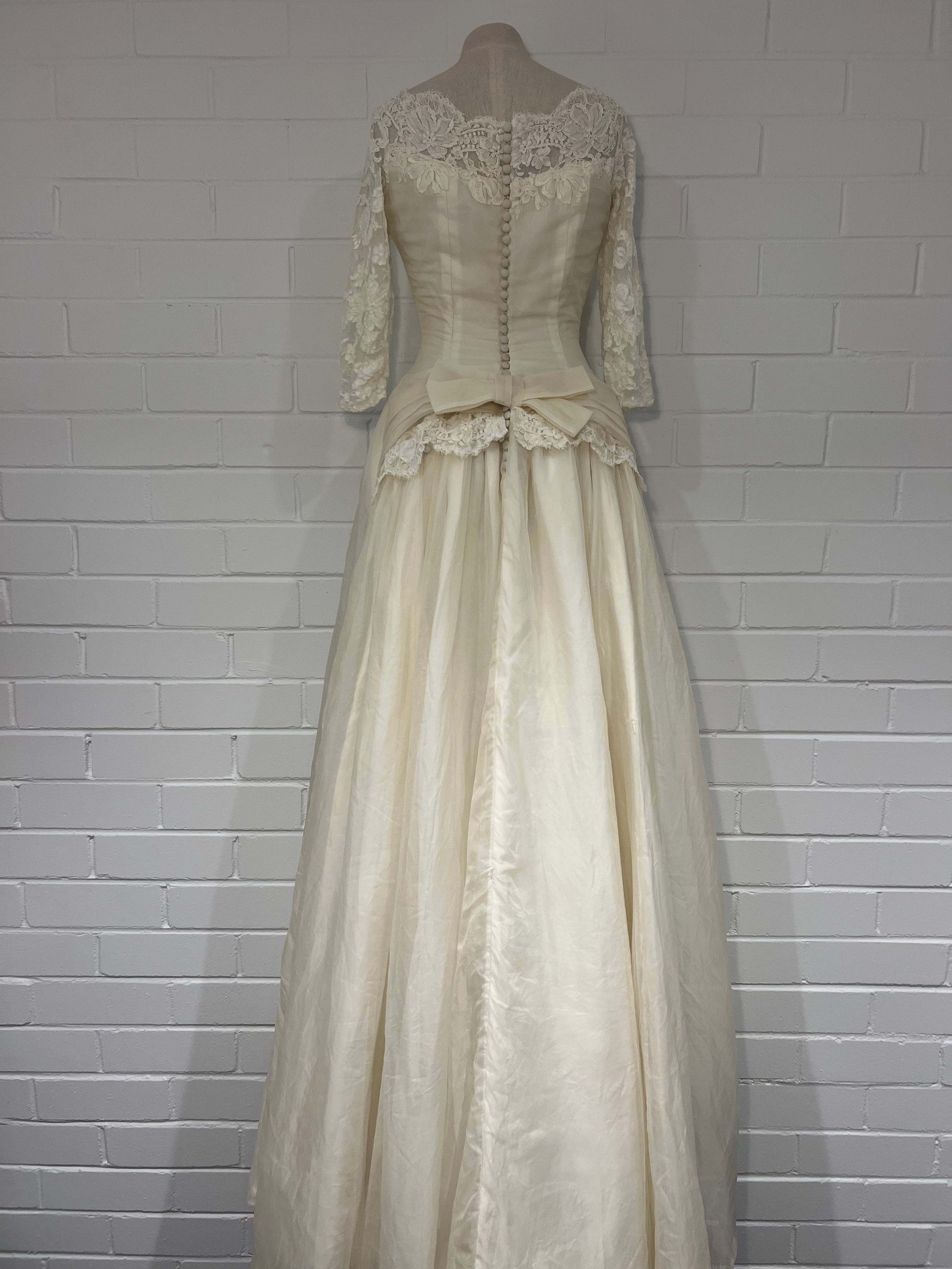 1950s Lace Neckline Organza Princess Dress