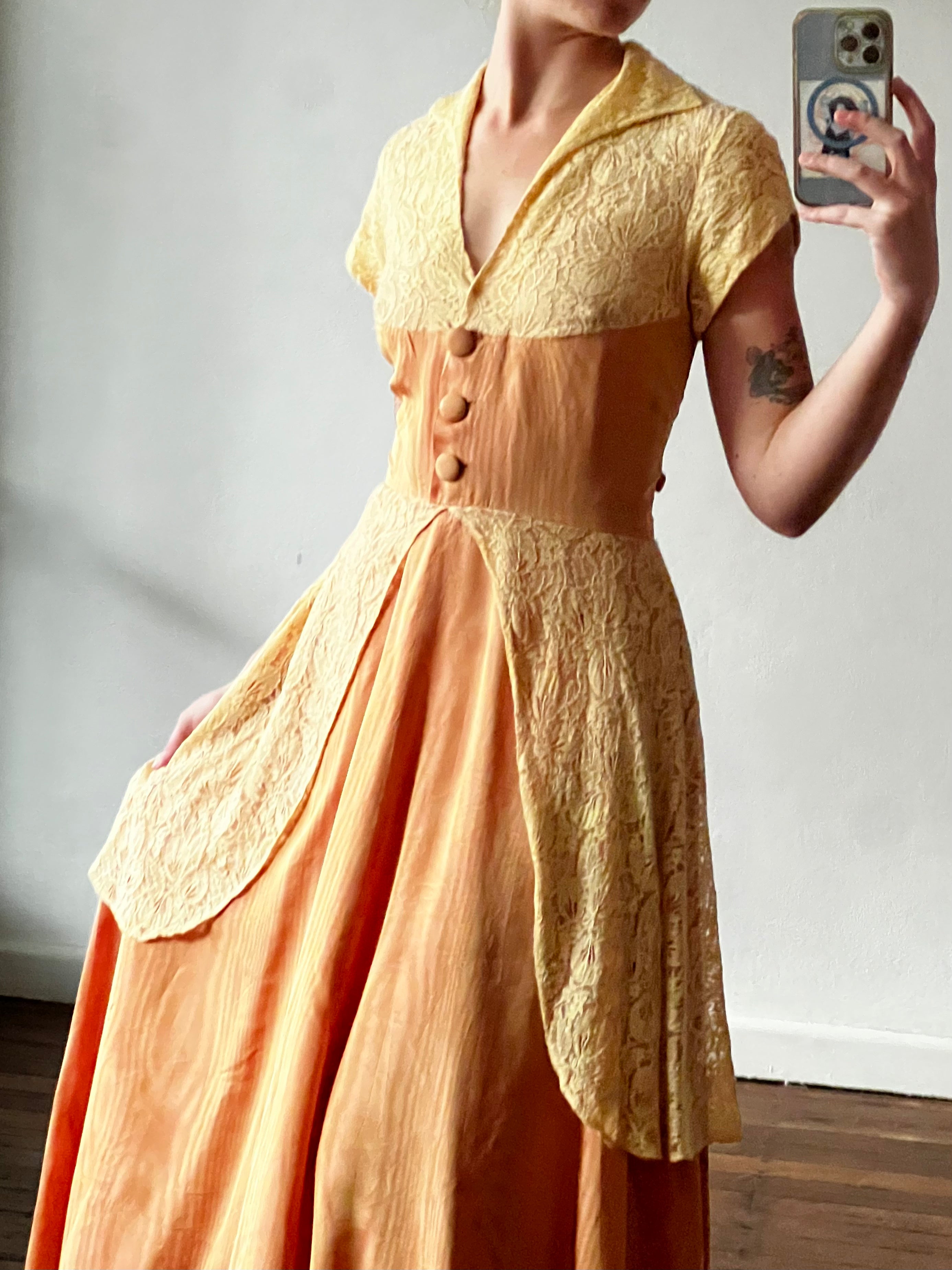 30s Gold and Peach Lace Detail Collared Dress