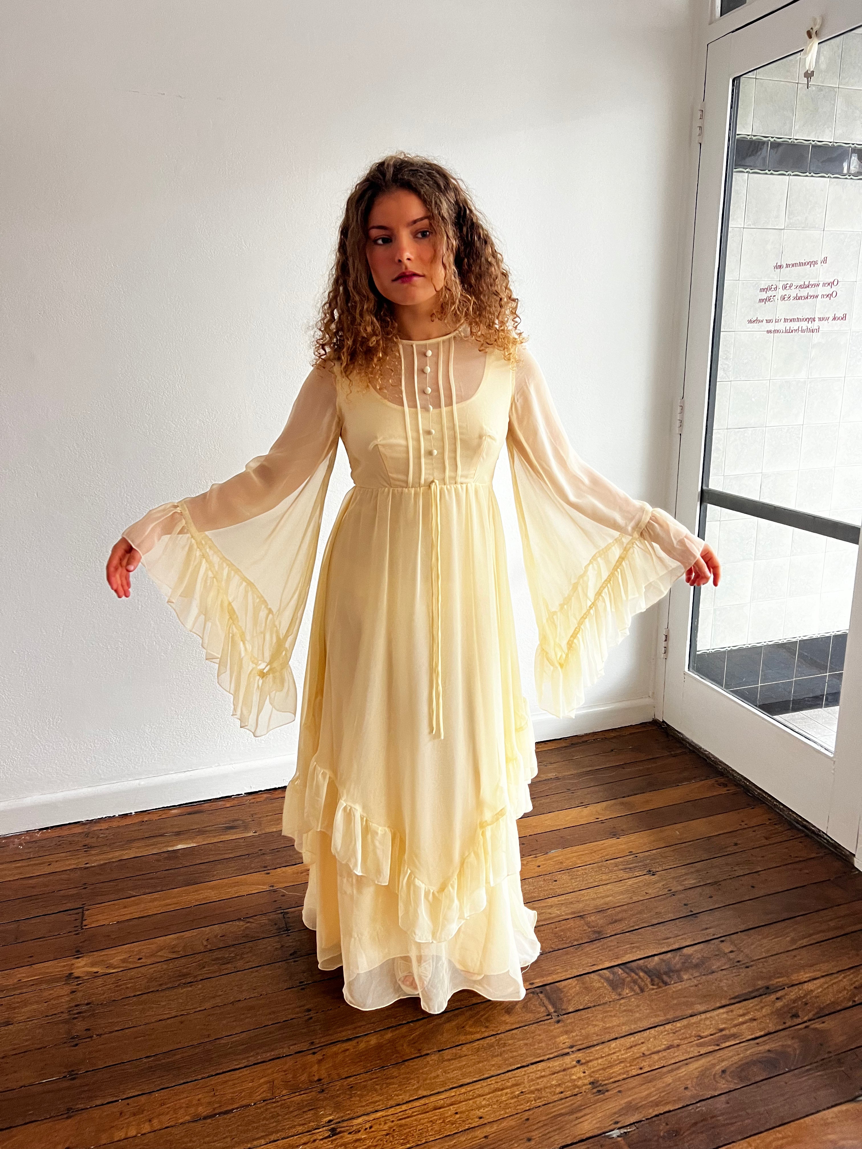70s Cream Ruffle Bell Sleeve Dress