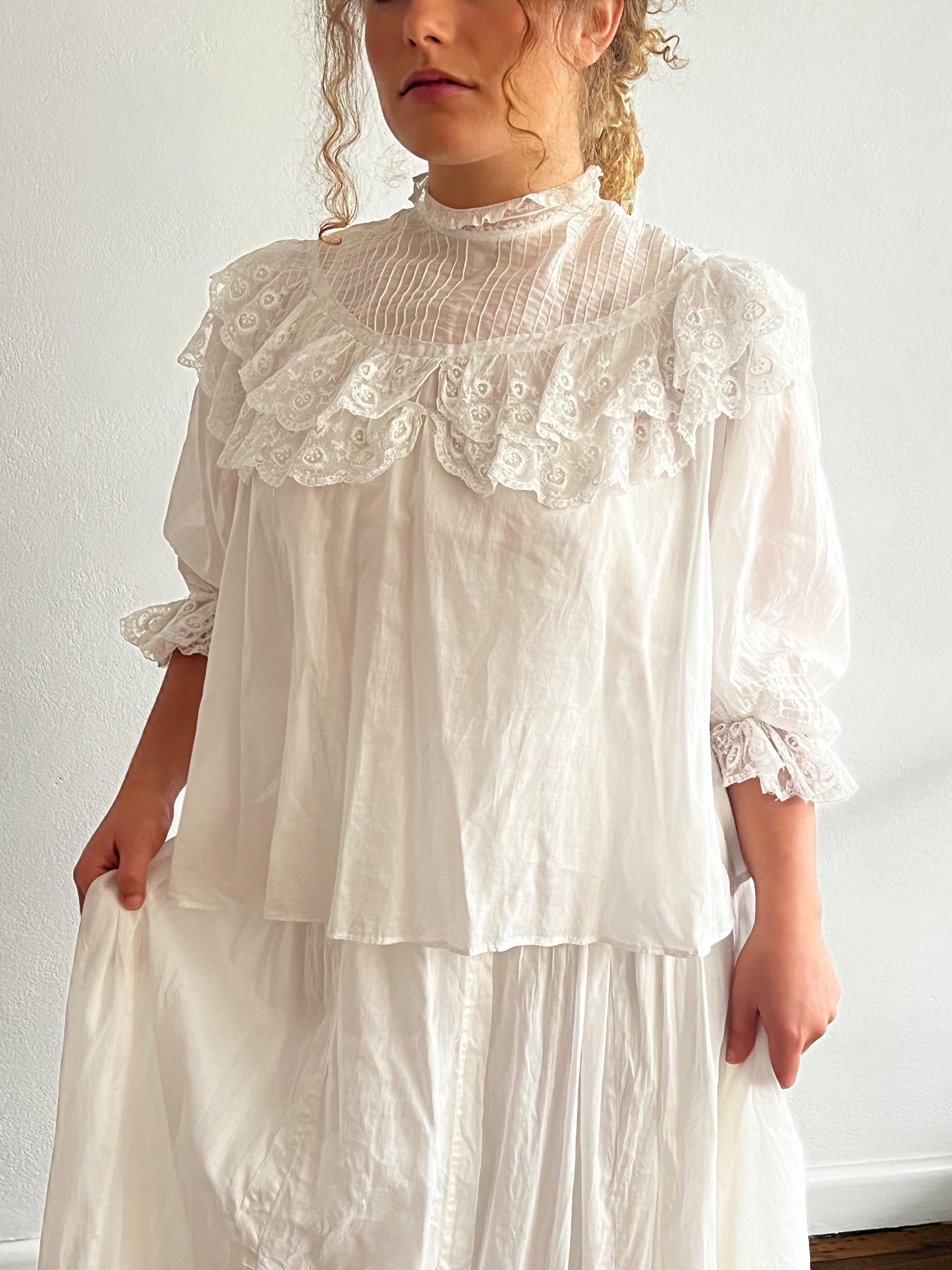 1908 Edwardian Cotton and Lace Trim Set