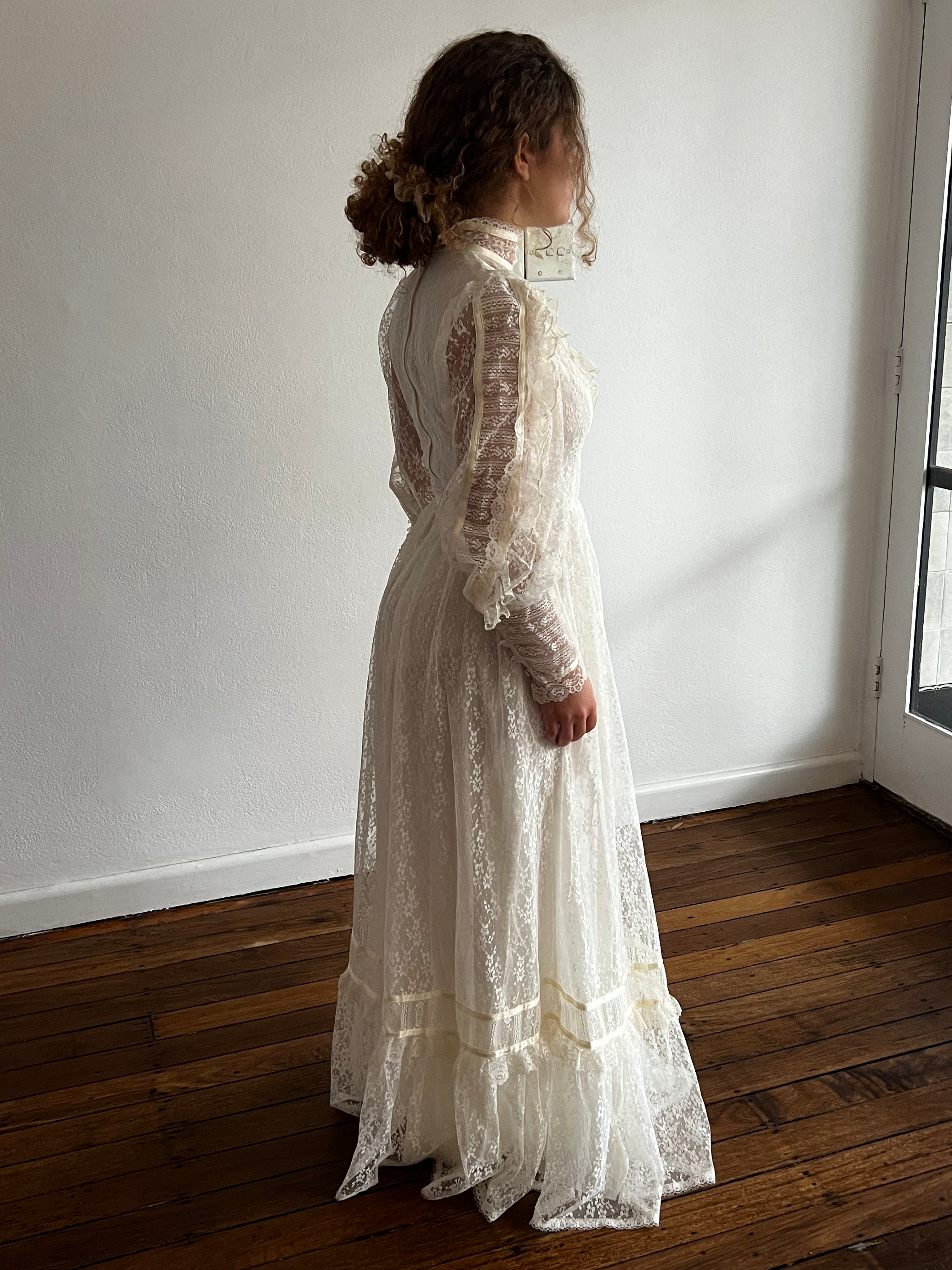 70s Cream Lace Long Sleeve Prairie Dress