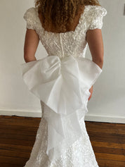 90s Corded Lace Mermaid Dramatic Bow Dress