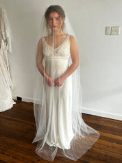 90s Floor Length Double-tiered Veil