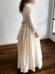 80s Does 1800s Lace Detail Prairie Dress
