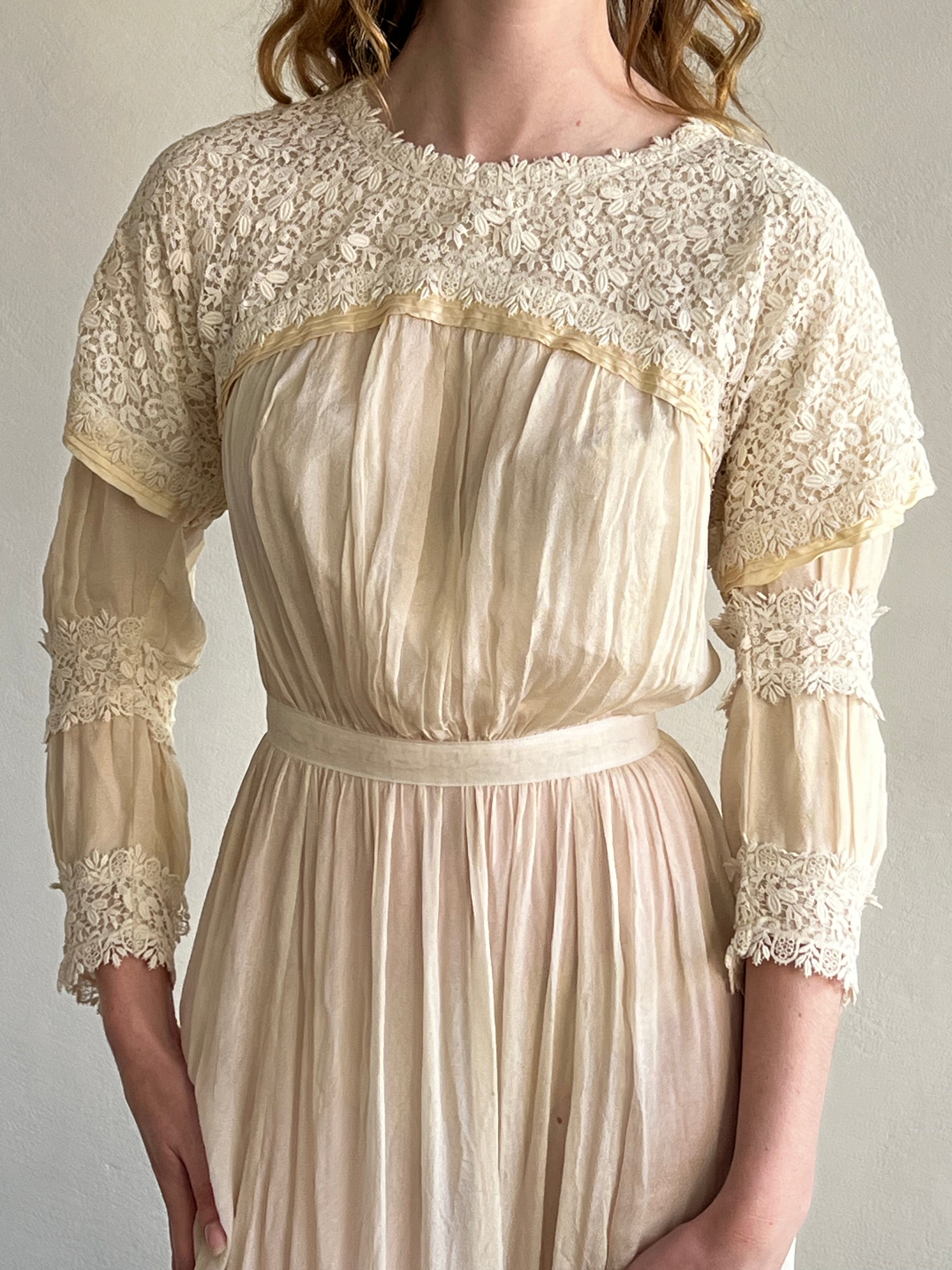 1910s Silk and Cotton Lace Detail Two-piece dress