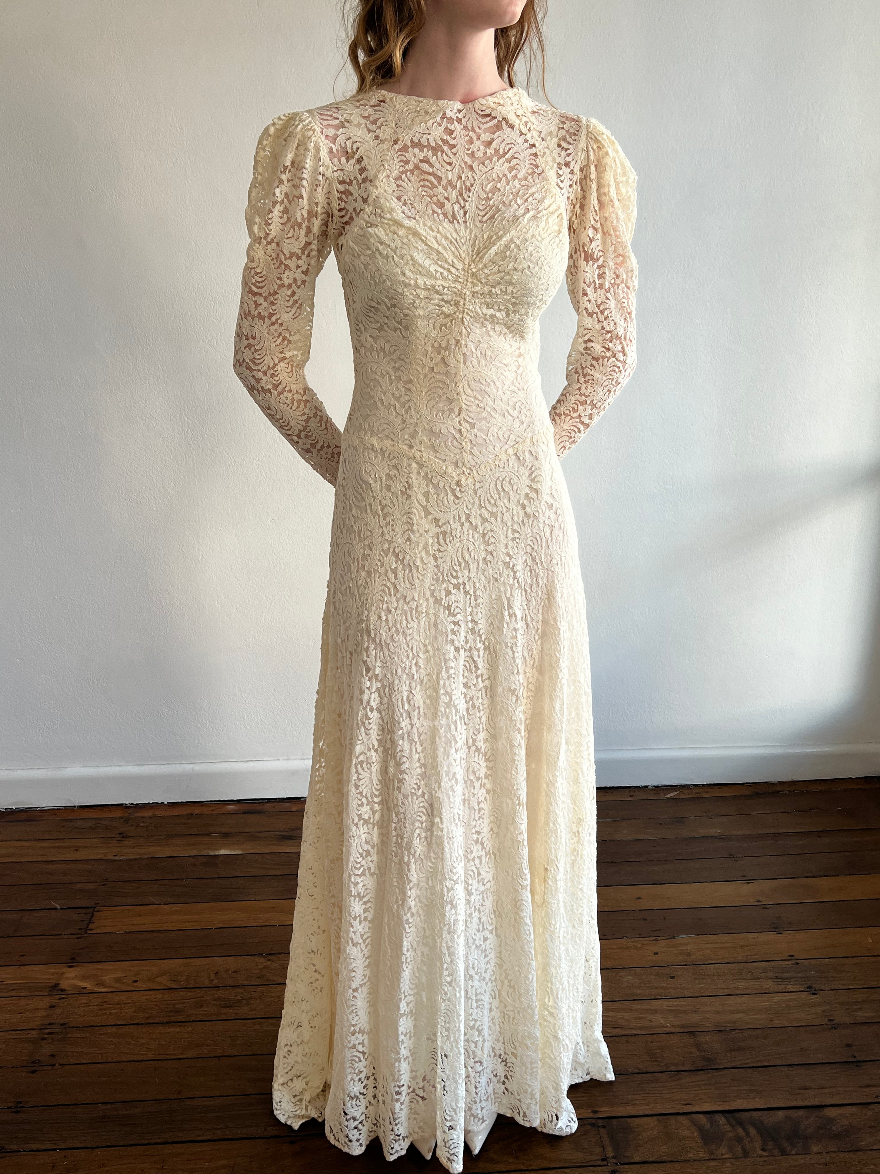 30s Alençon Lace Collared A-line Dress