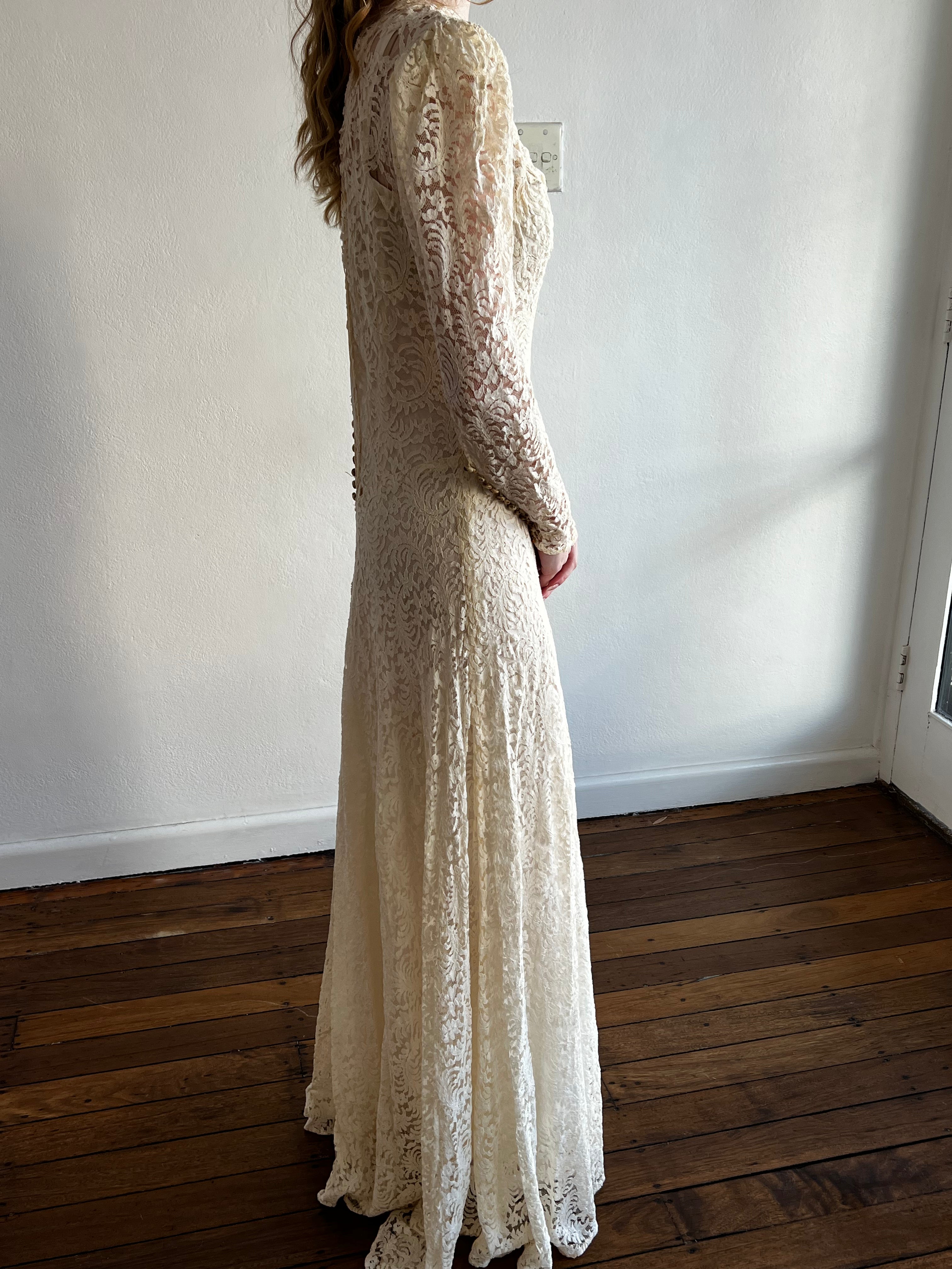 30s Alençon Lace Collared A-line Dress