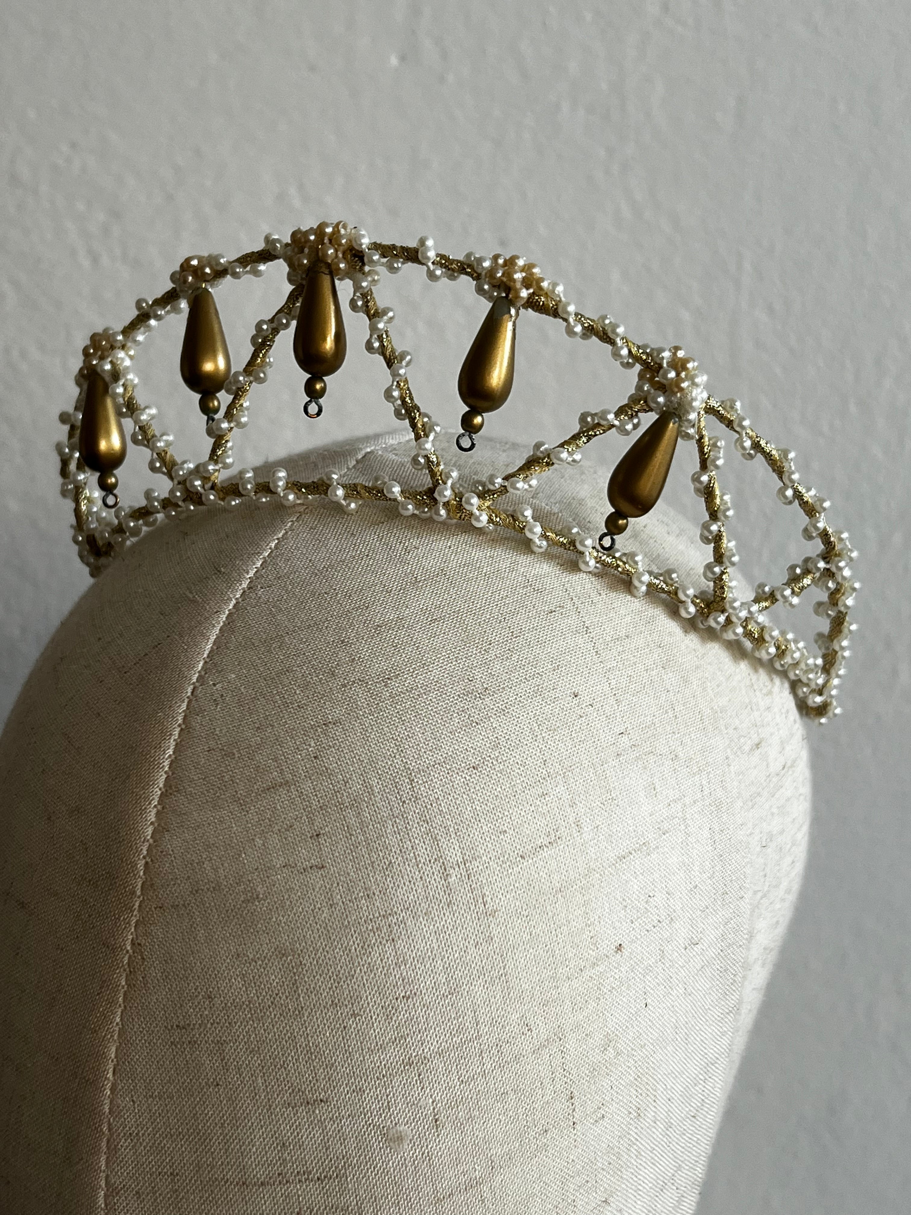 80s Lover's Knot Tiara